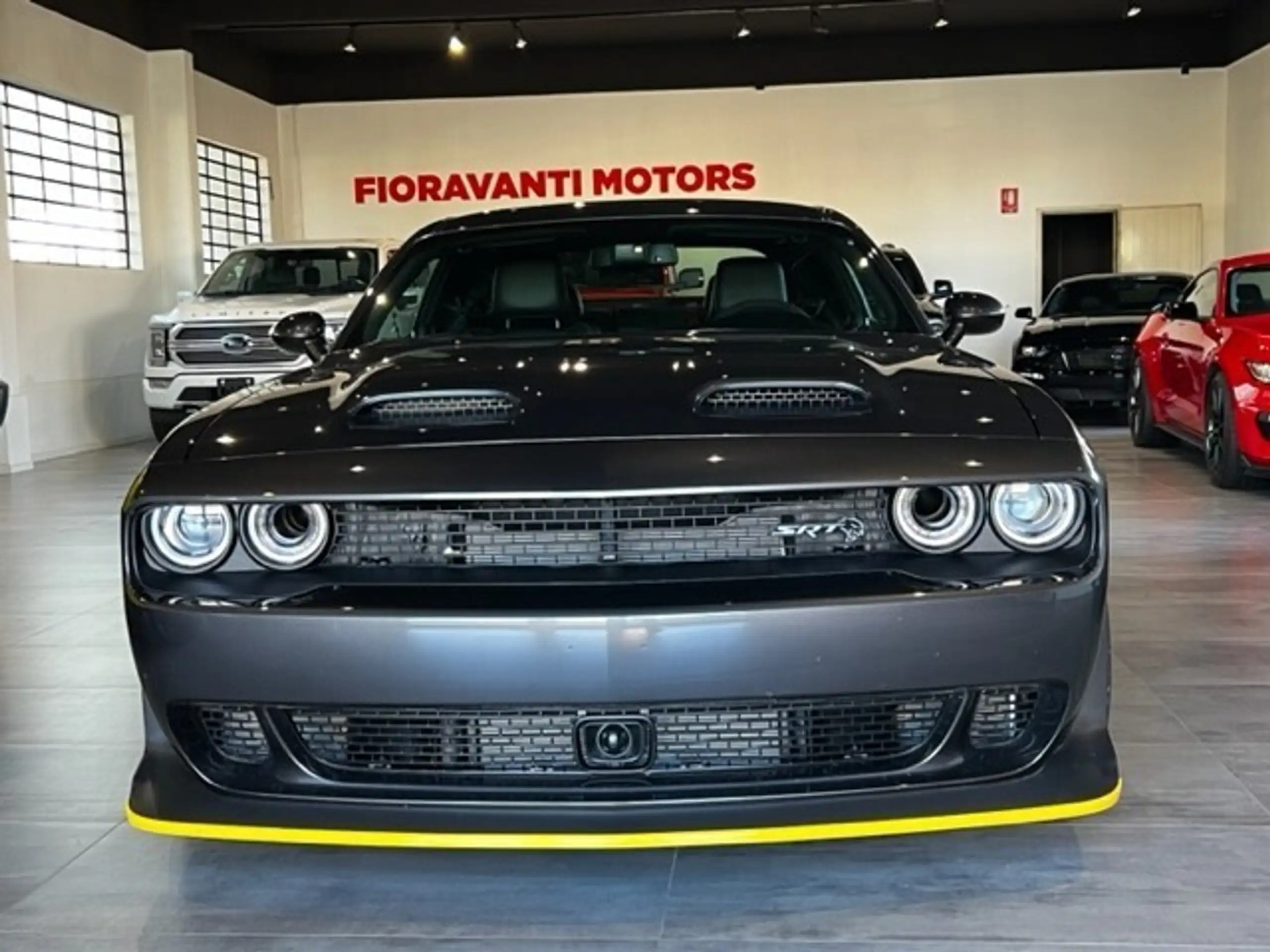 Dodge - Challenger