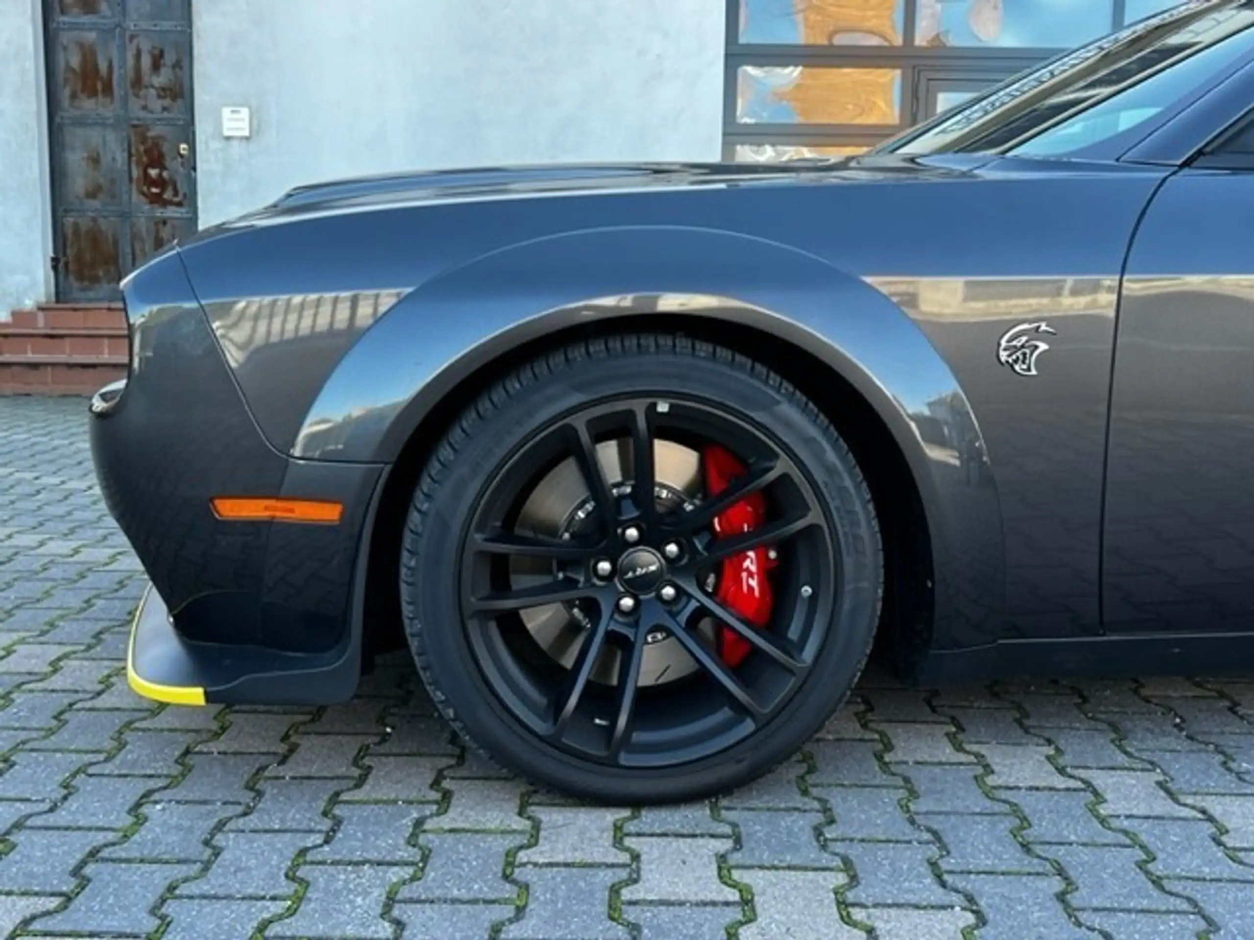 Dodge - Challenger