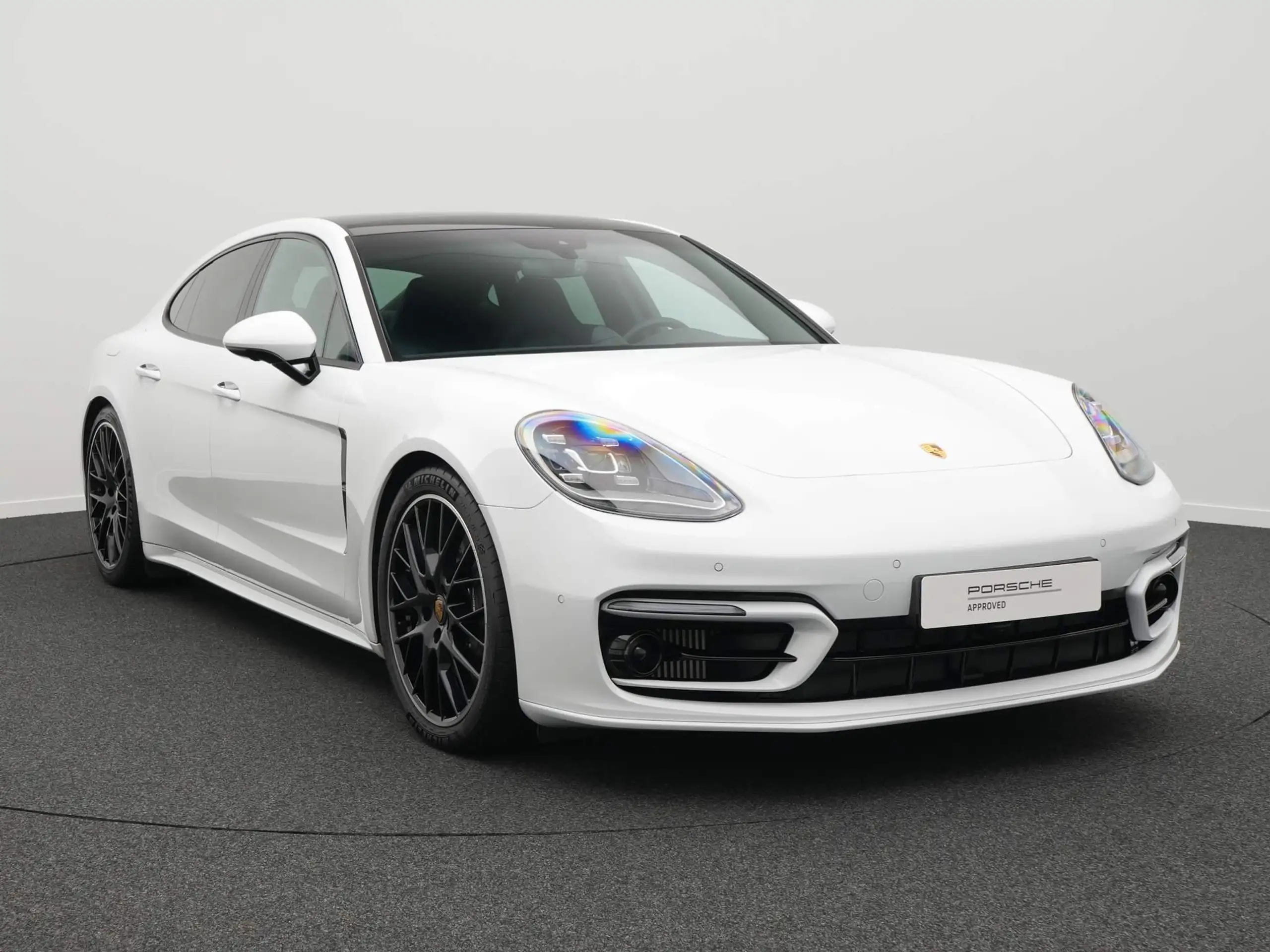 Porsche - Panamera