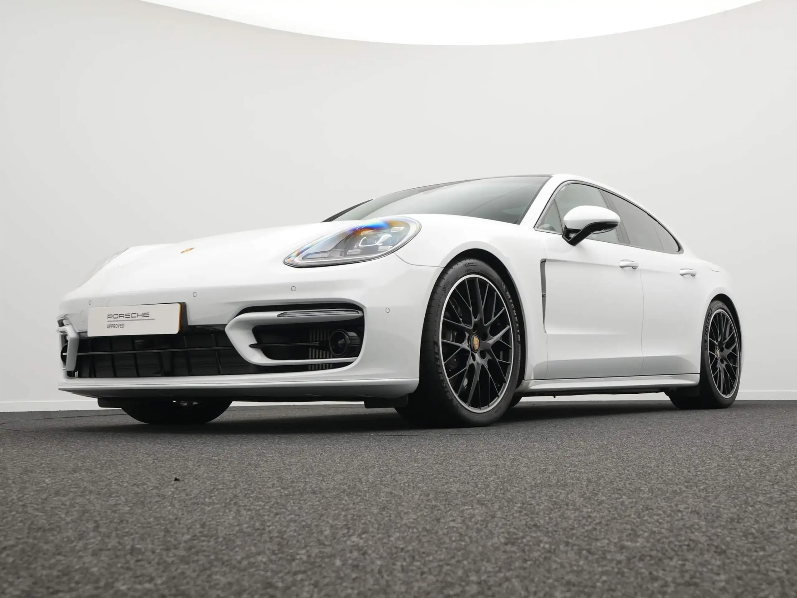 Porsche - Panamera