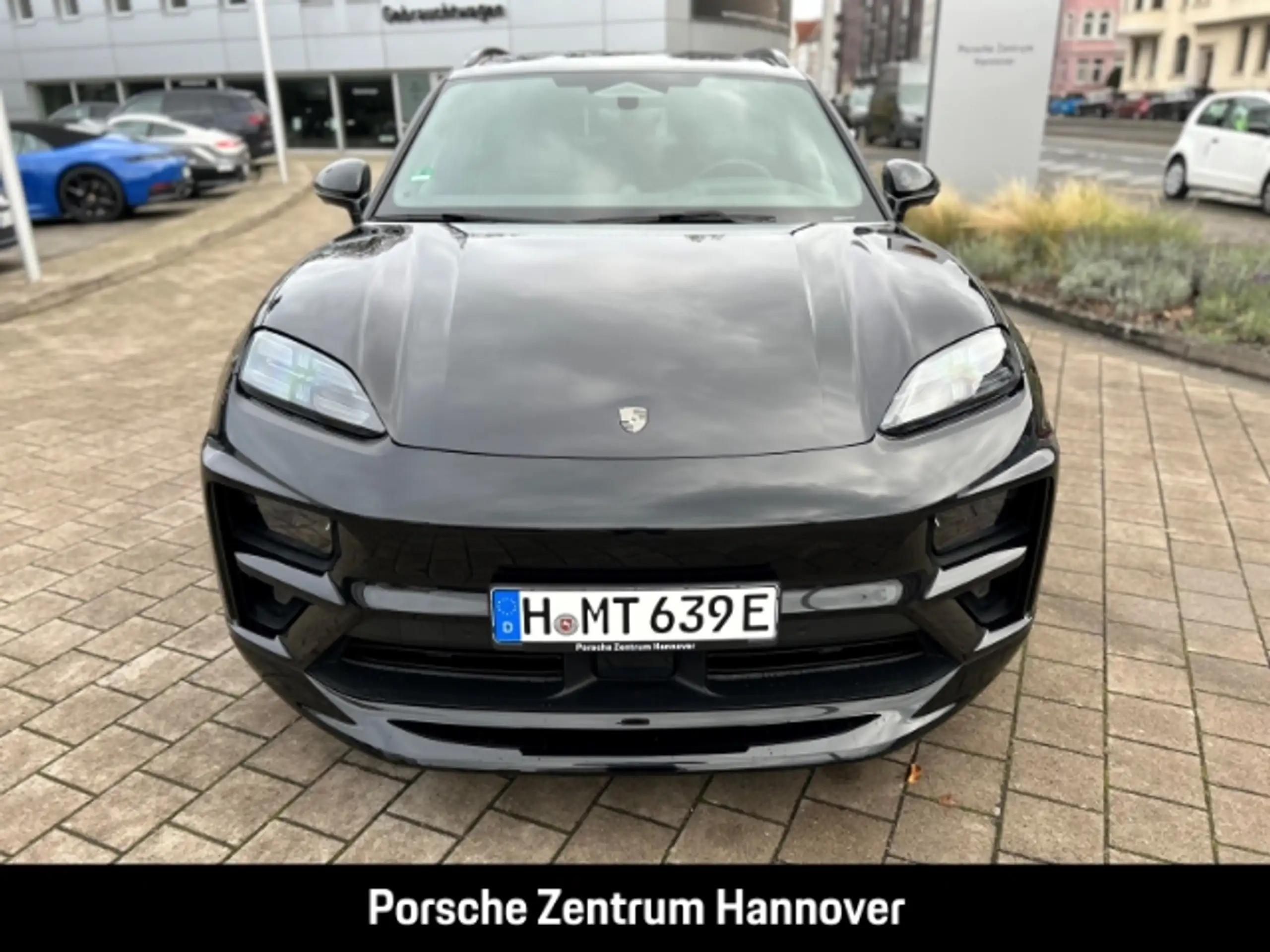 Porsche - Macan