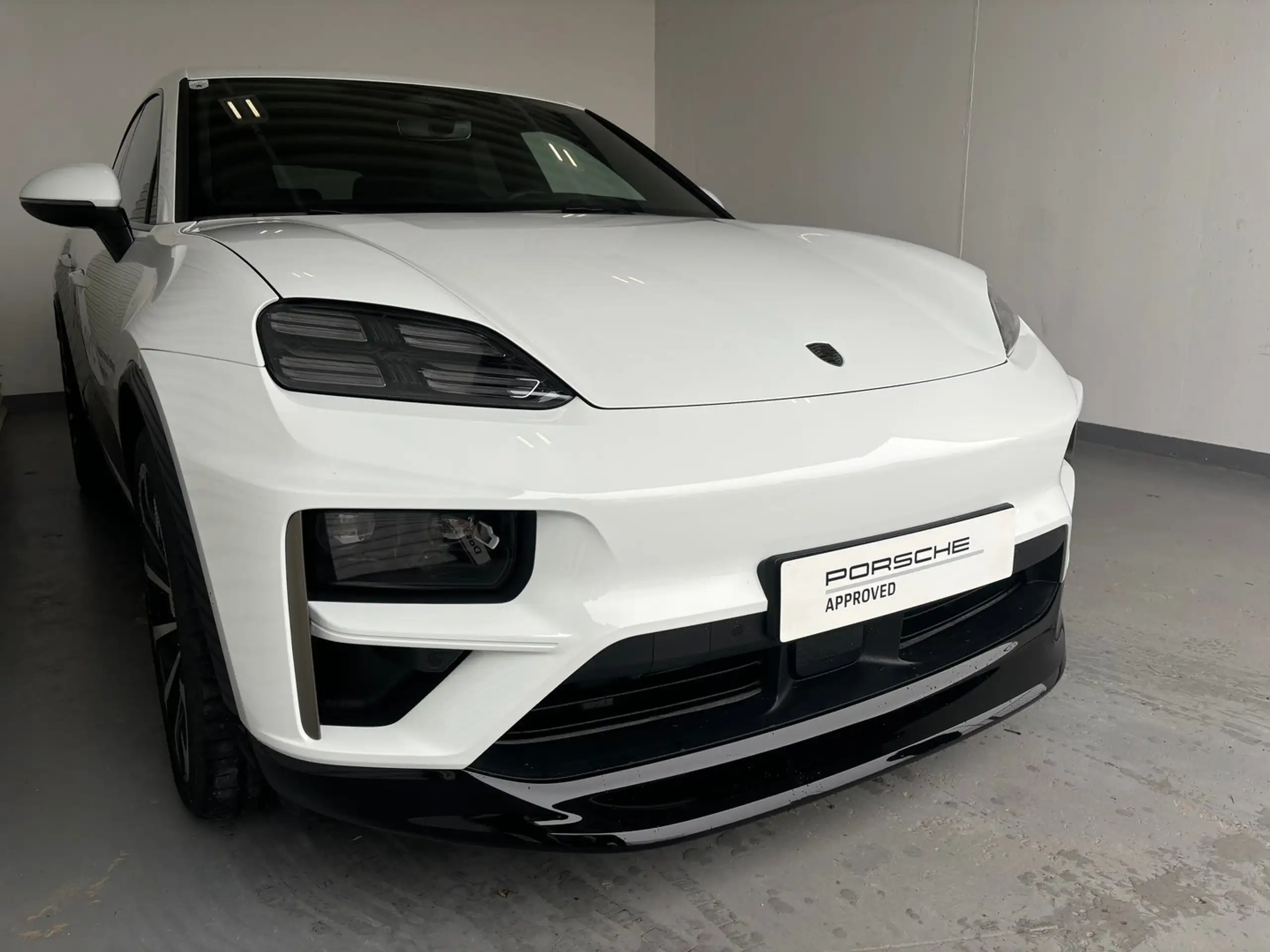 Porsche - Macan