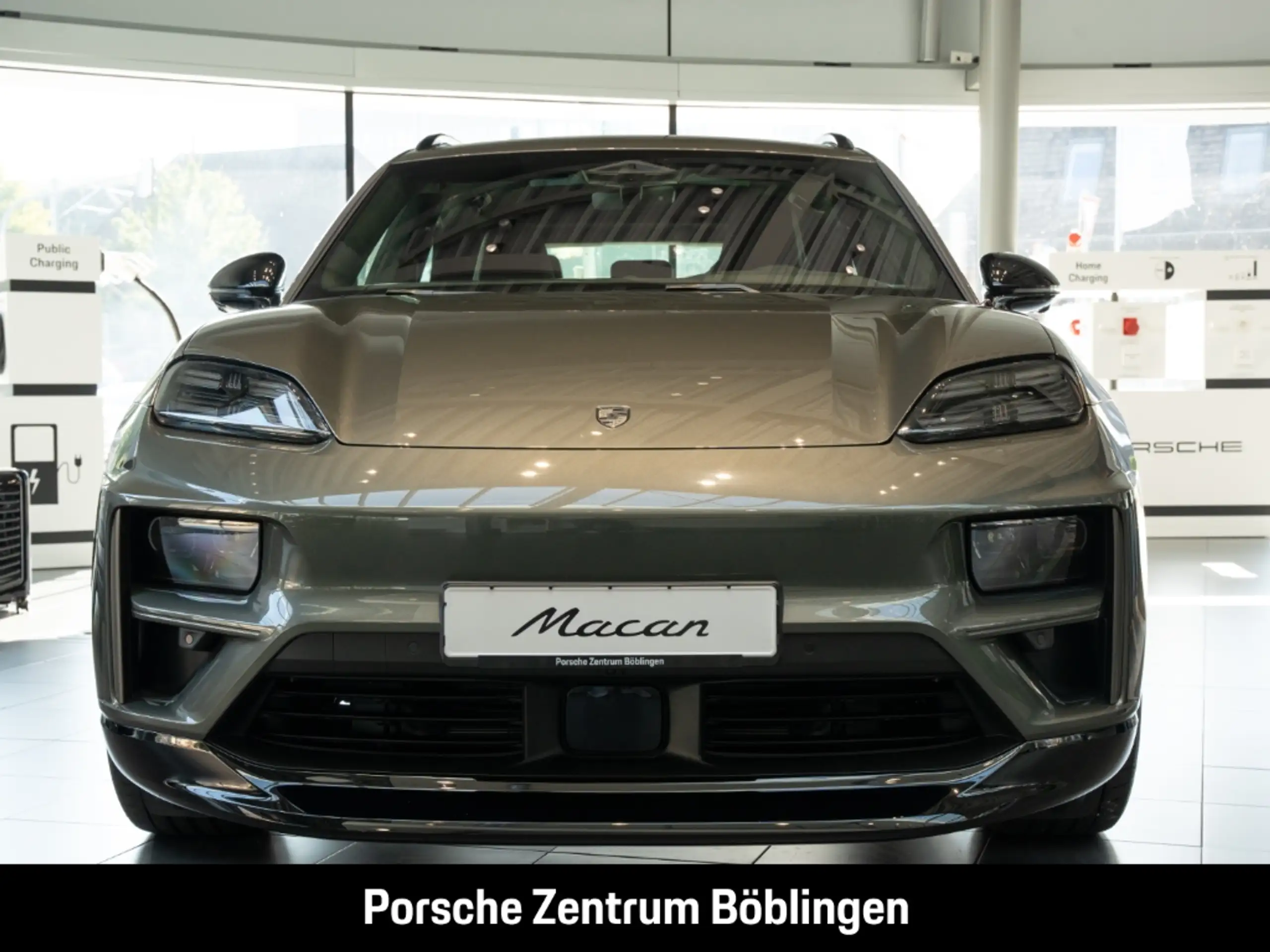 Porsche - Macan