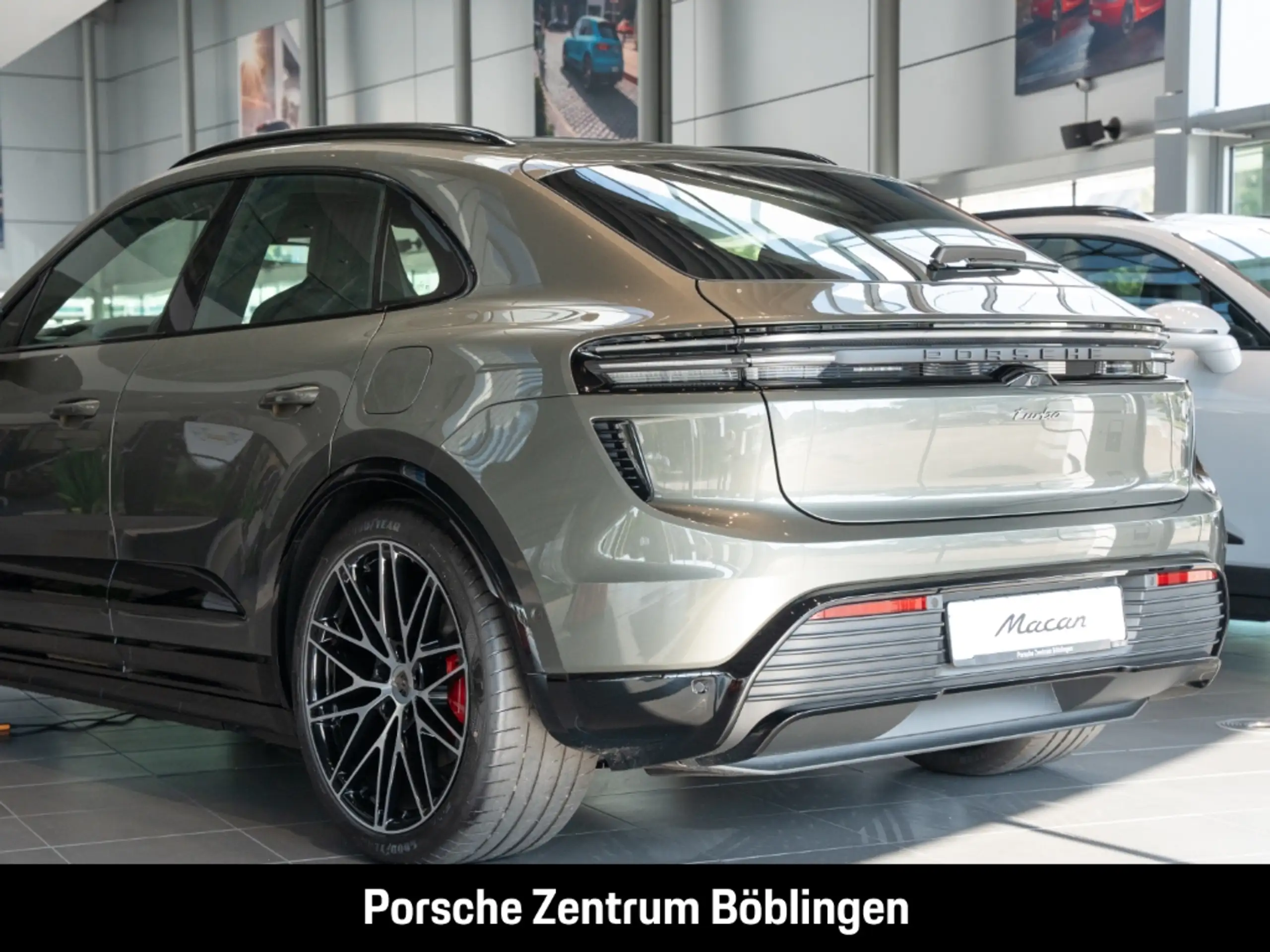 Porsche - Macan