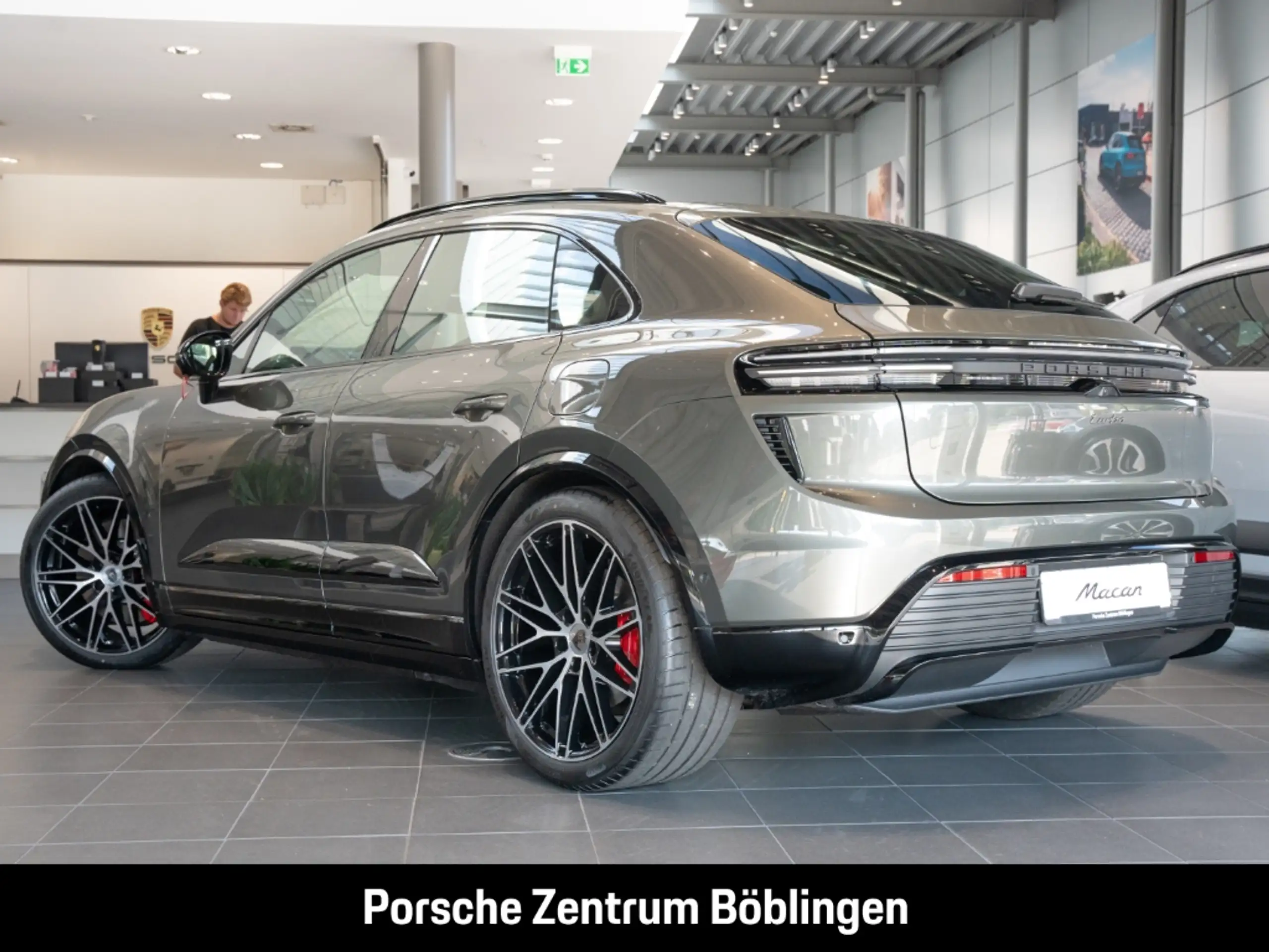 Porsche - Macan