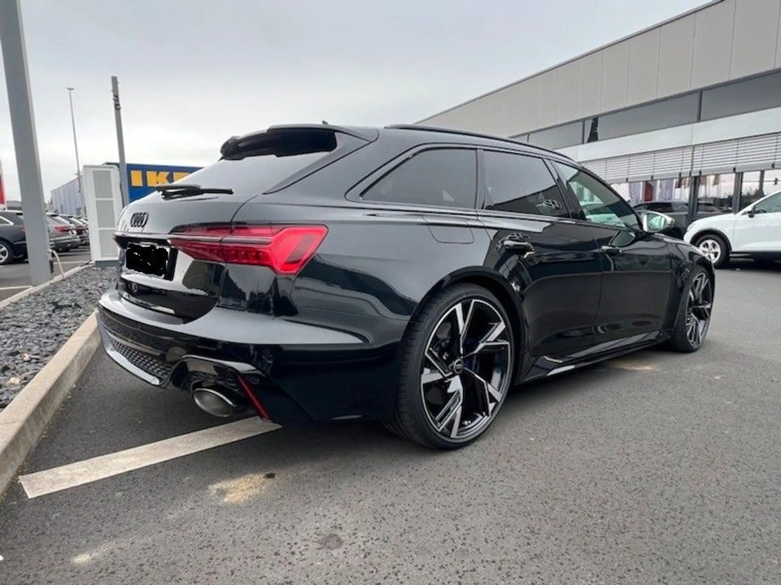 Audi - RS6