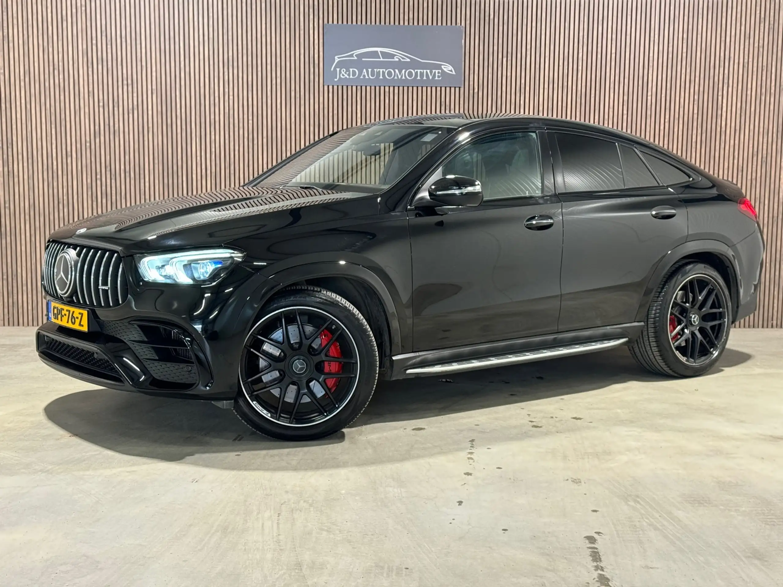 Mercedes-Benz - GLE 63 AMG