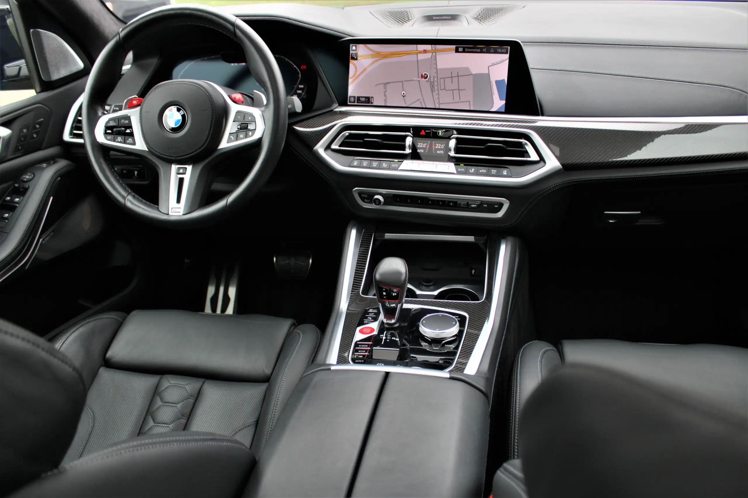 BMW - X5 M