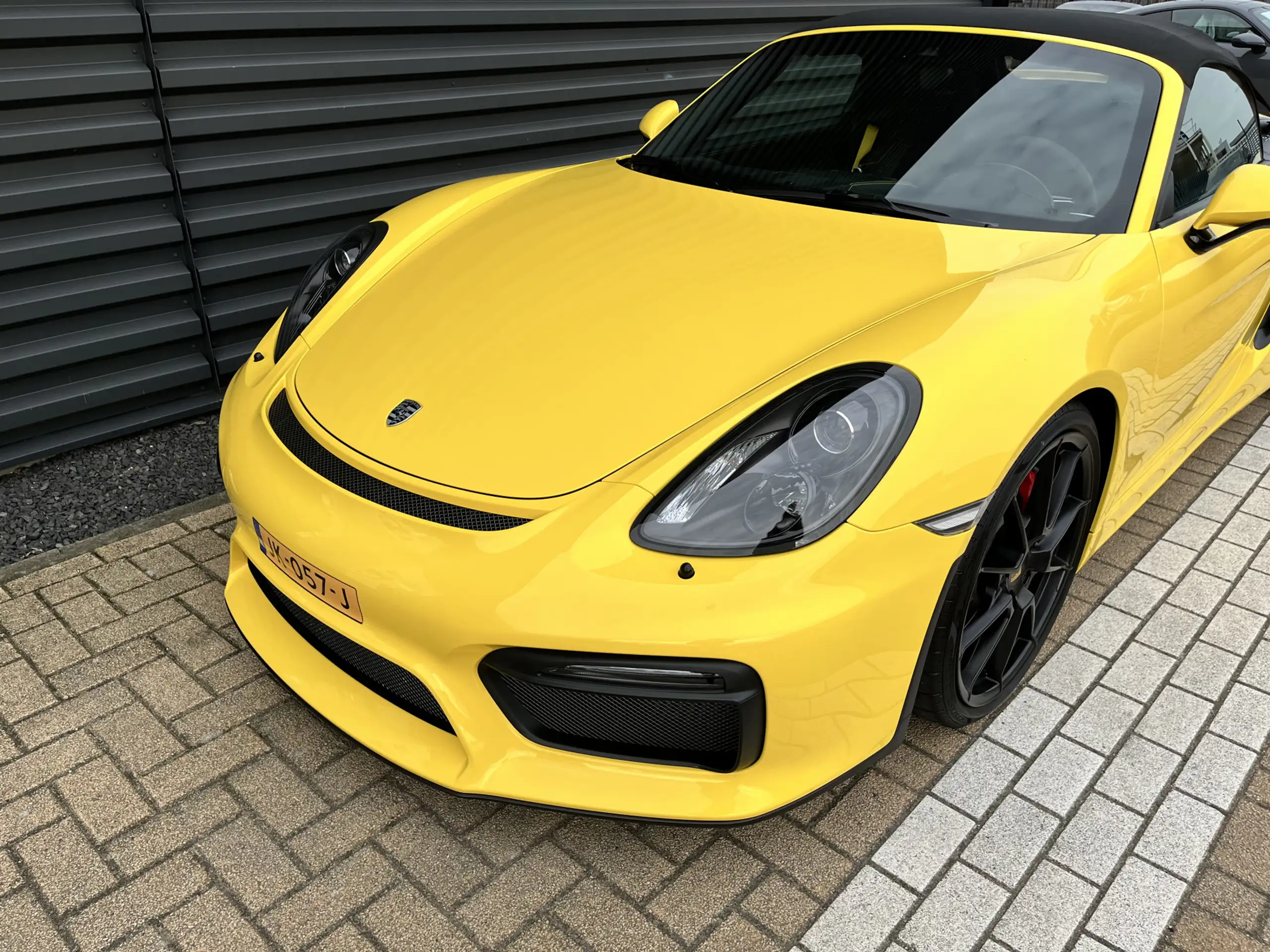 Porsche - Boxster