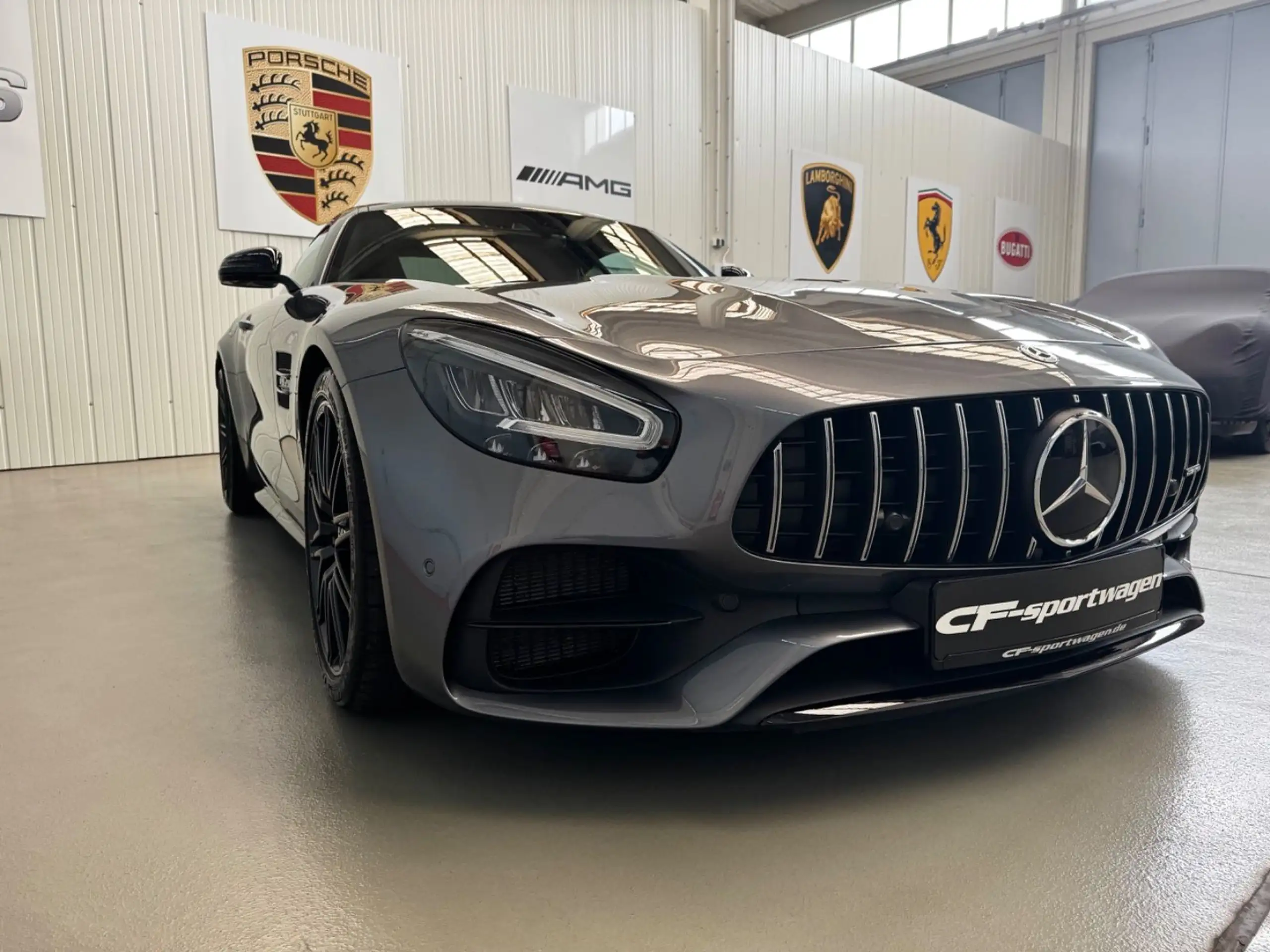 Mercedes-Benz - AMG GT