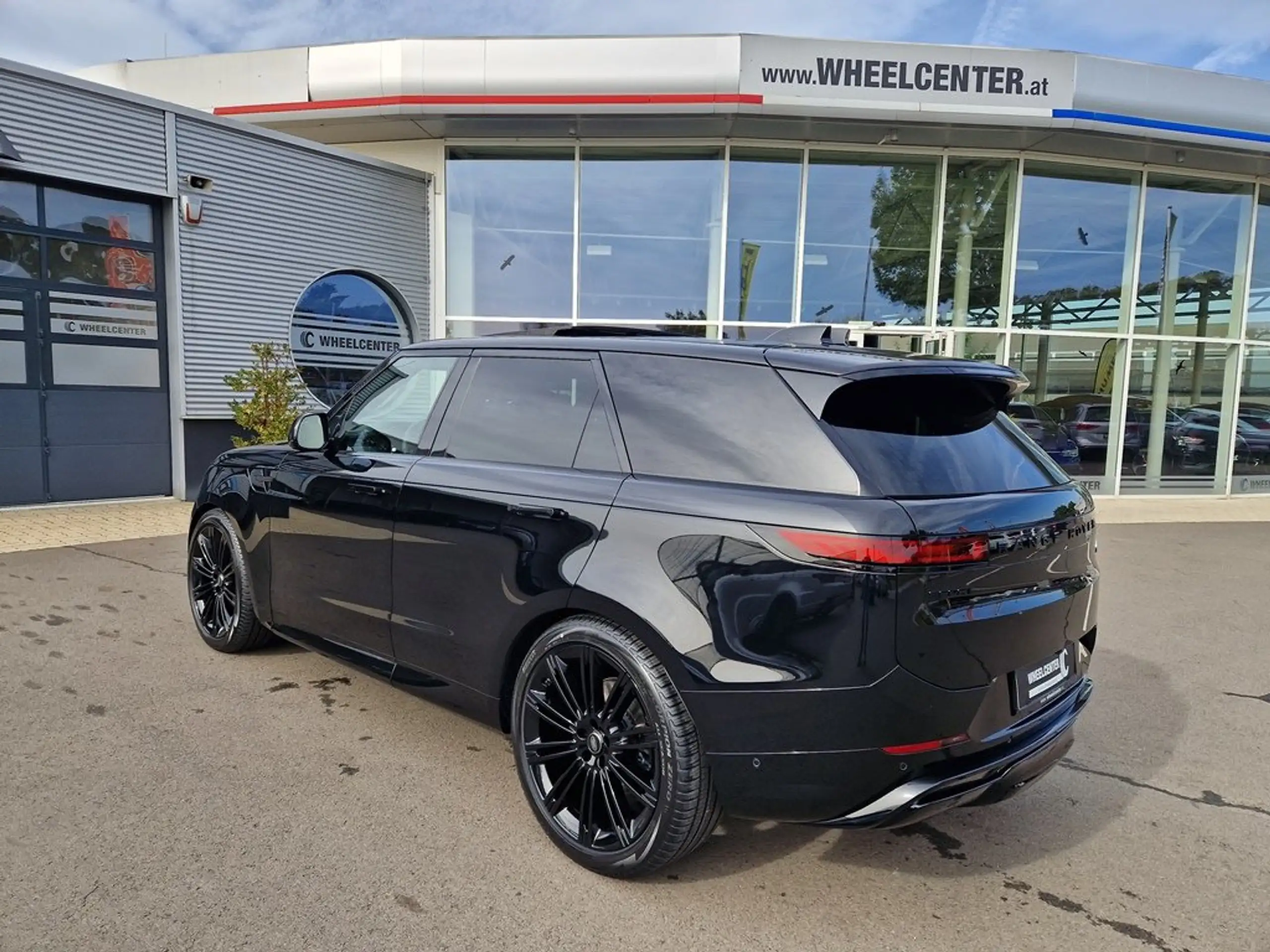 Land Rover - Range Rover Sport