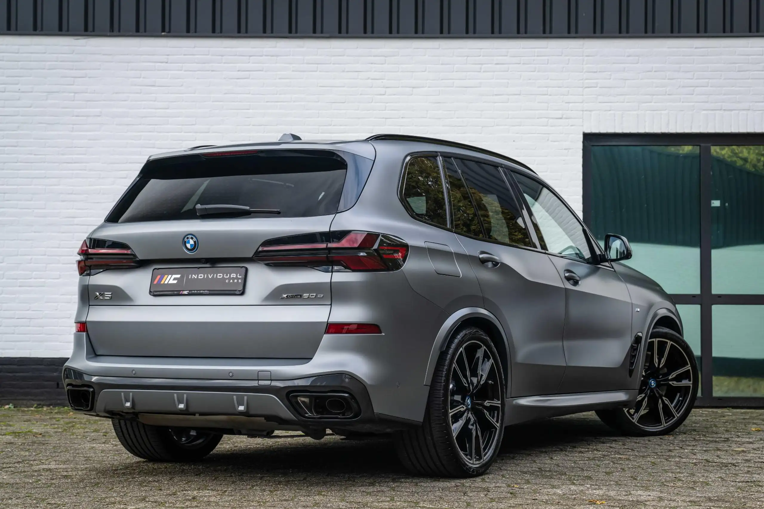 BMW - X5