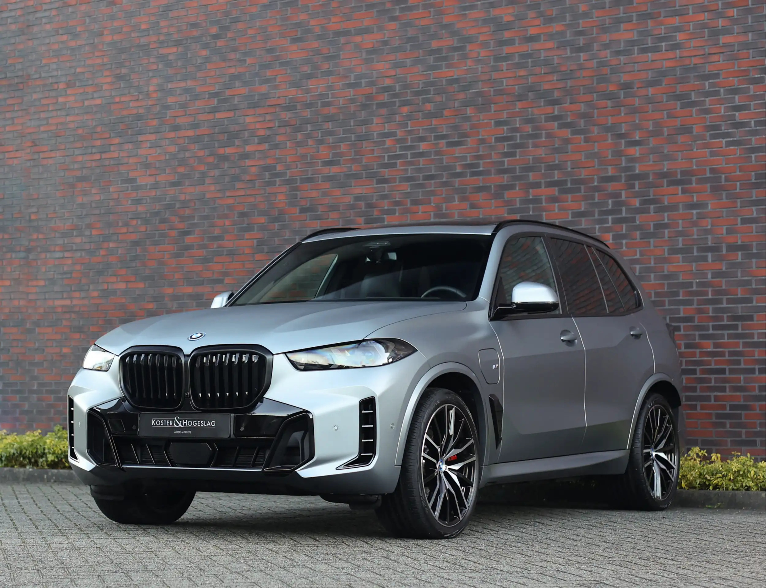 BMW - X5