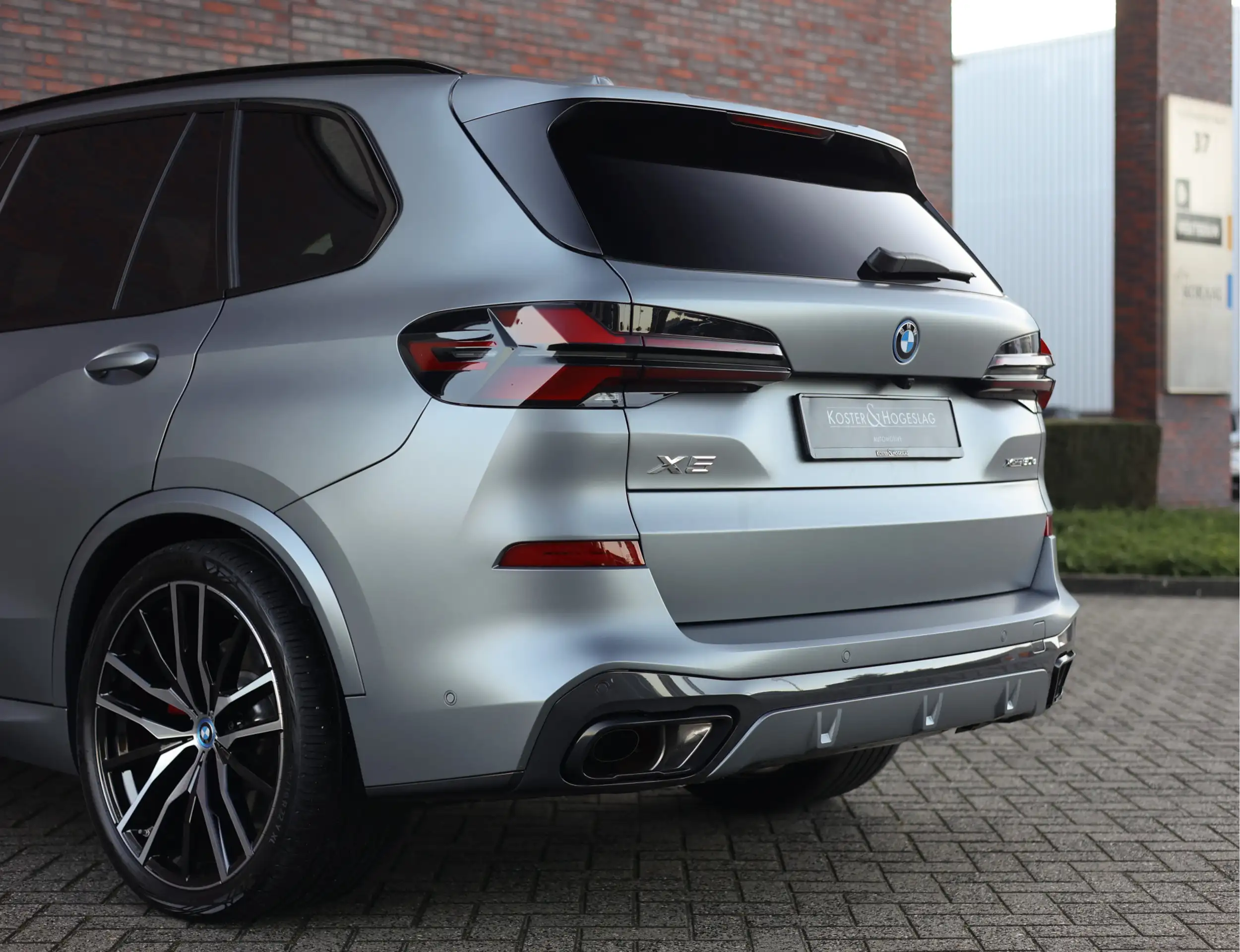 BMW - X5