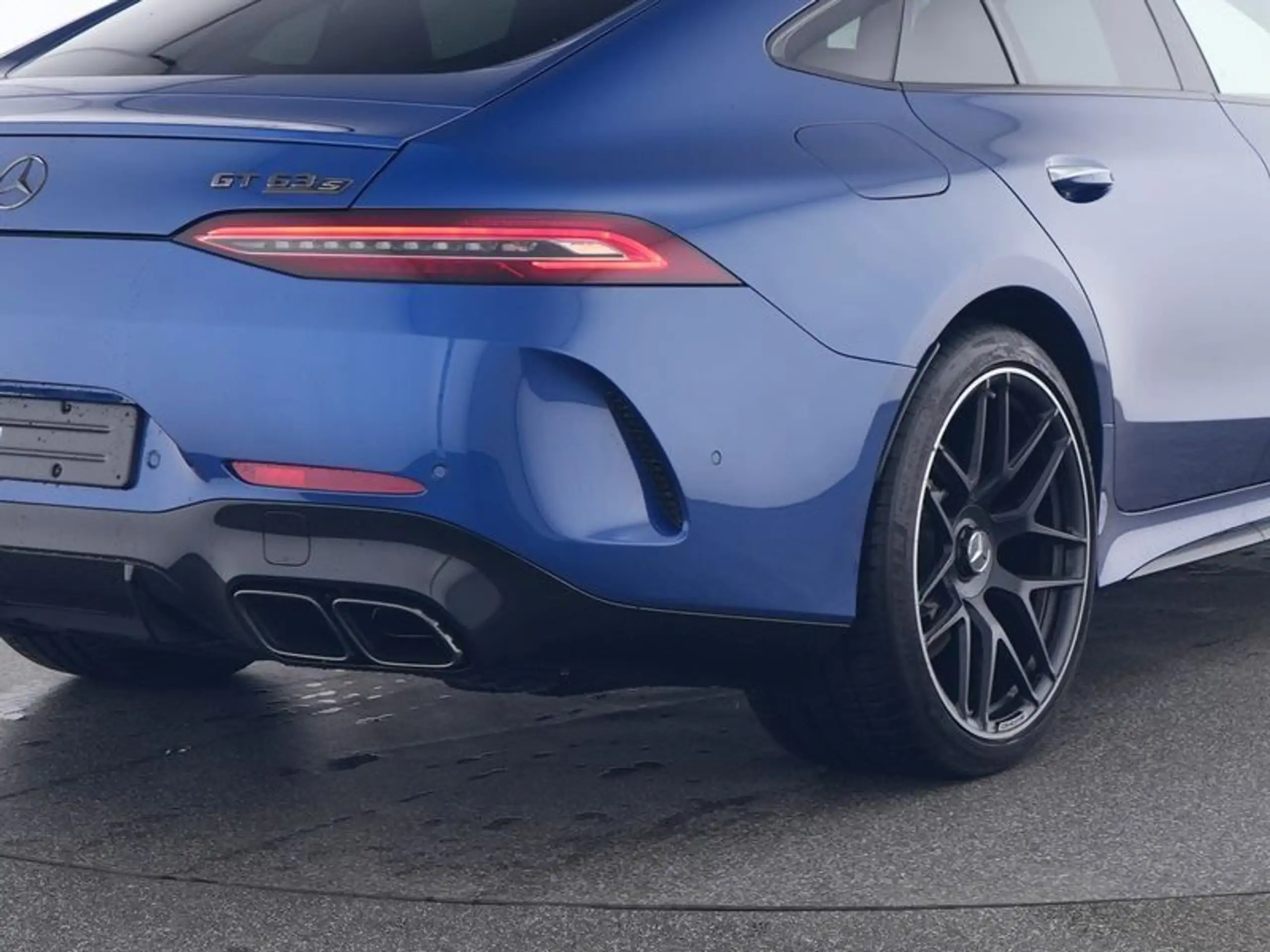 Mercedes-Benz - AMG GT