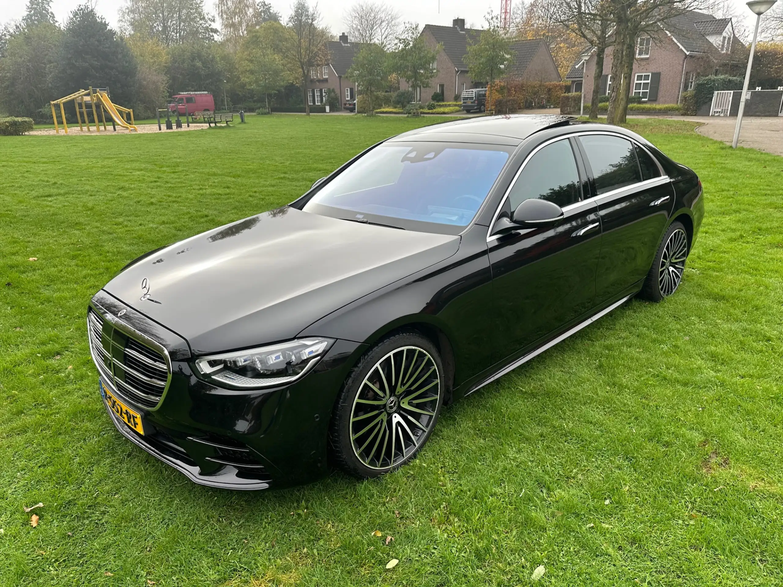 Mercedes-Benz - S 580