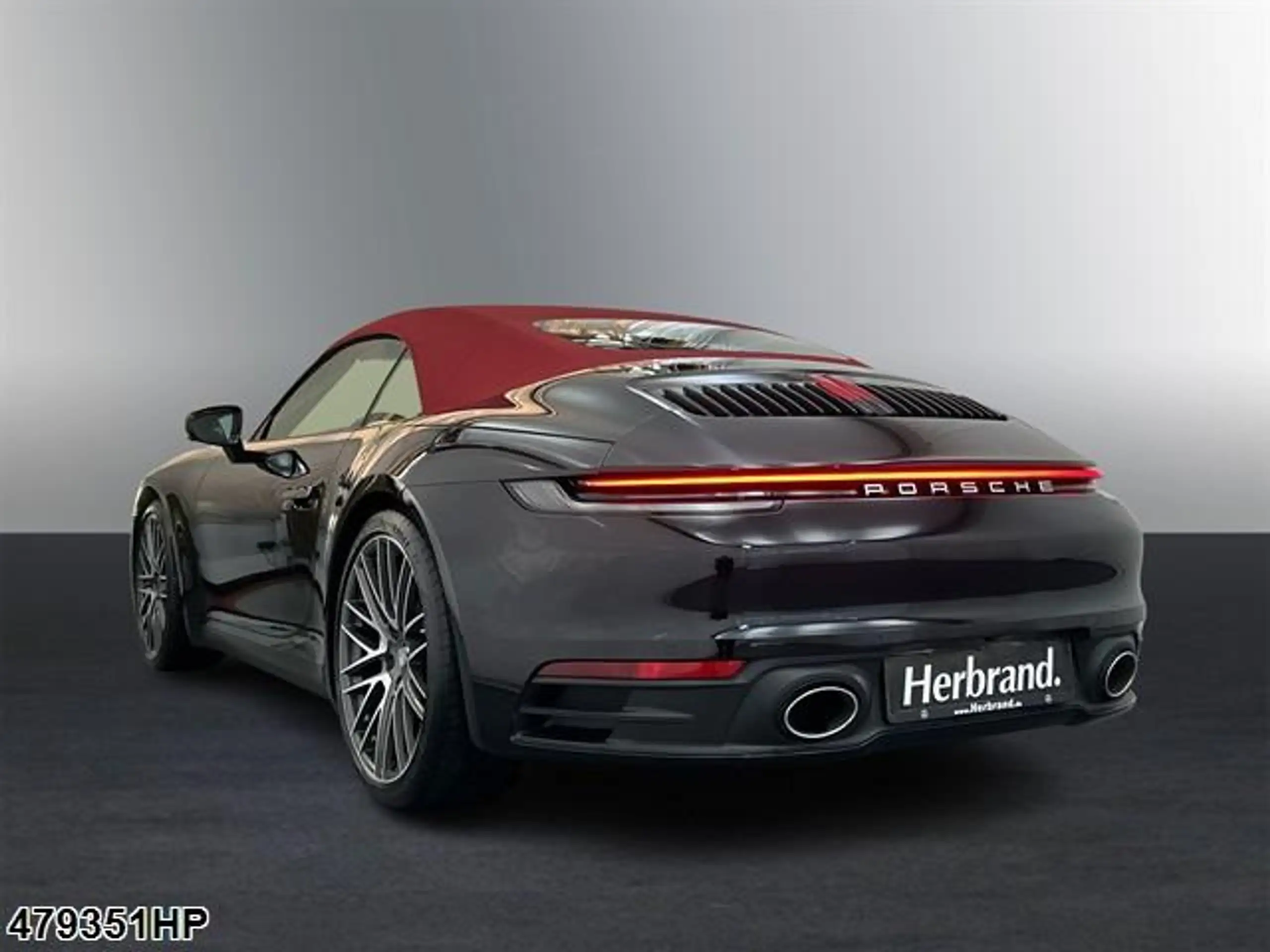 Porsche - 911