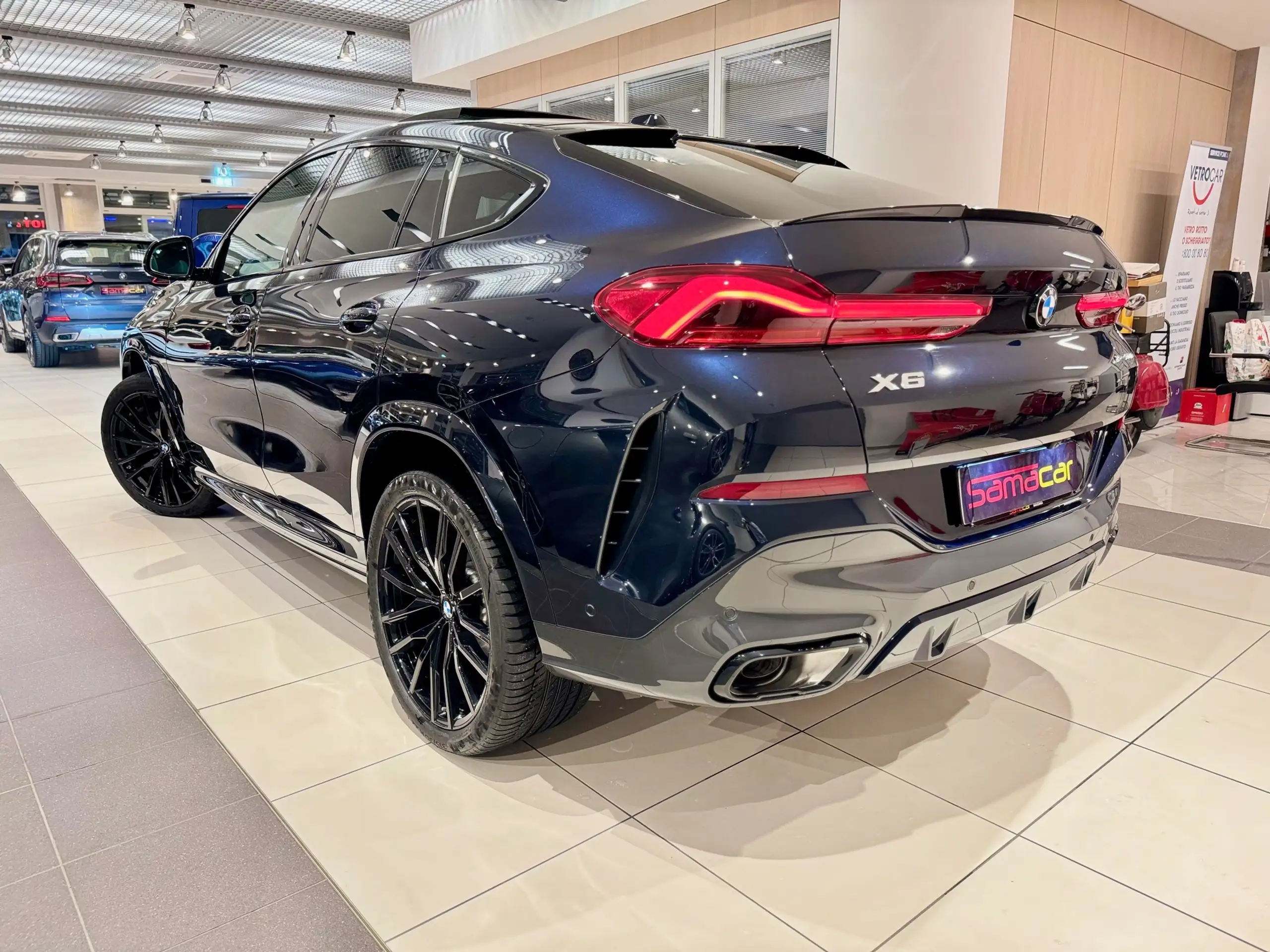 BMW - X6