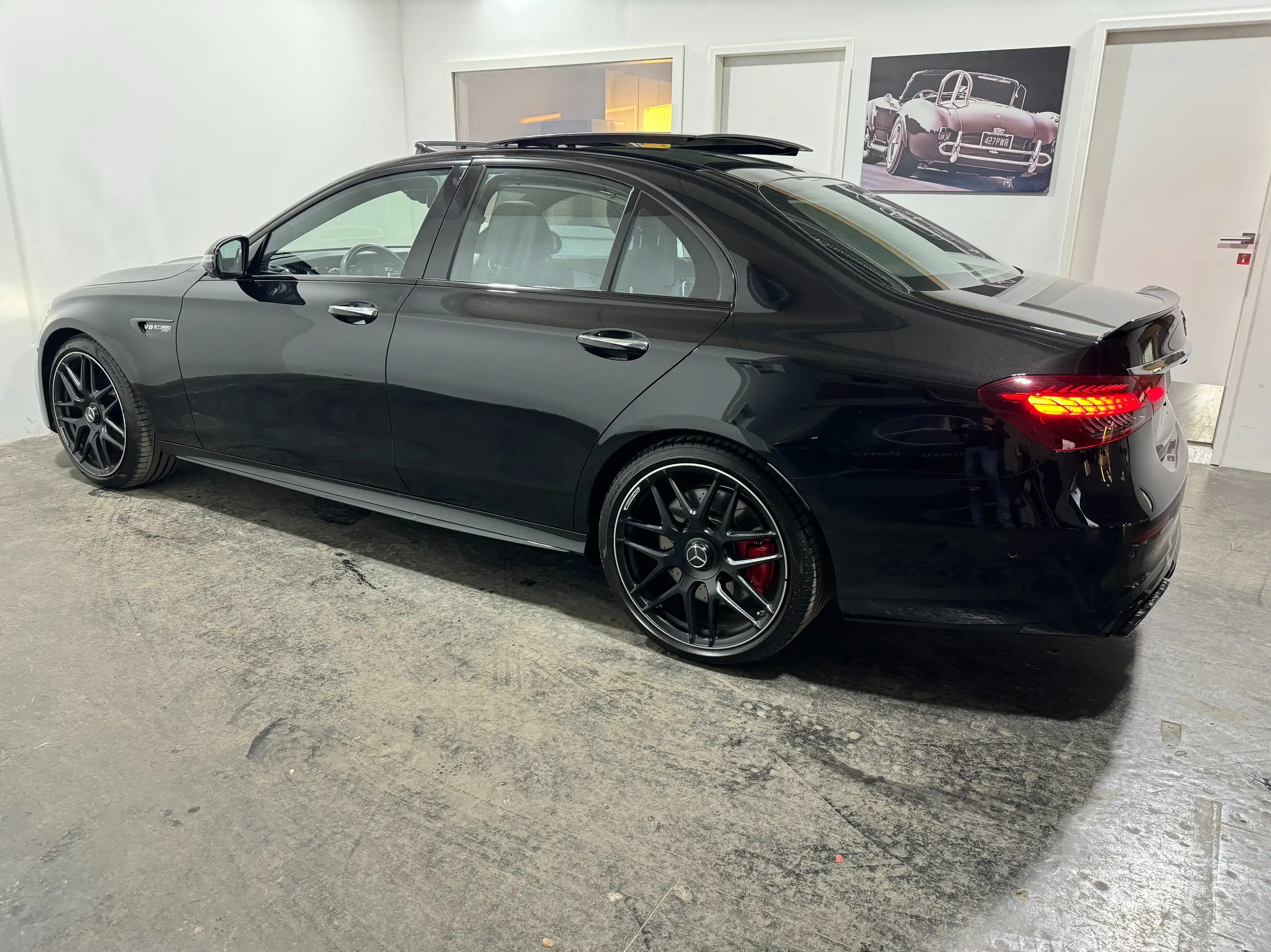 Mercedes-Benz - E 63 AMG