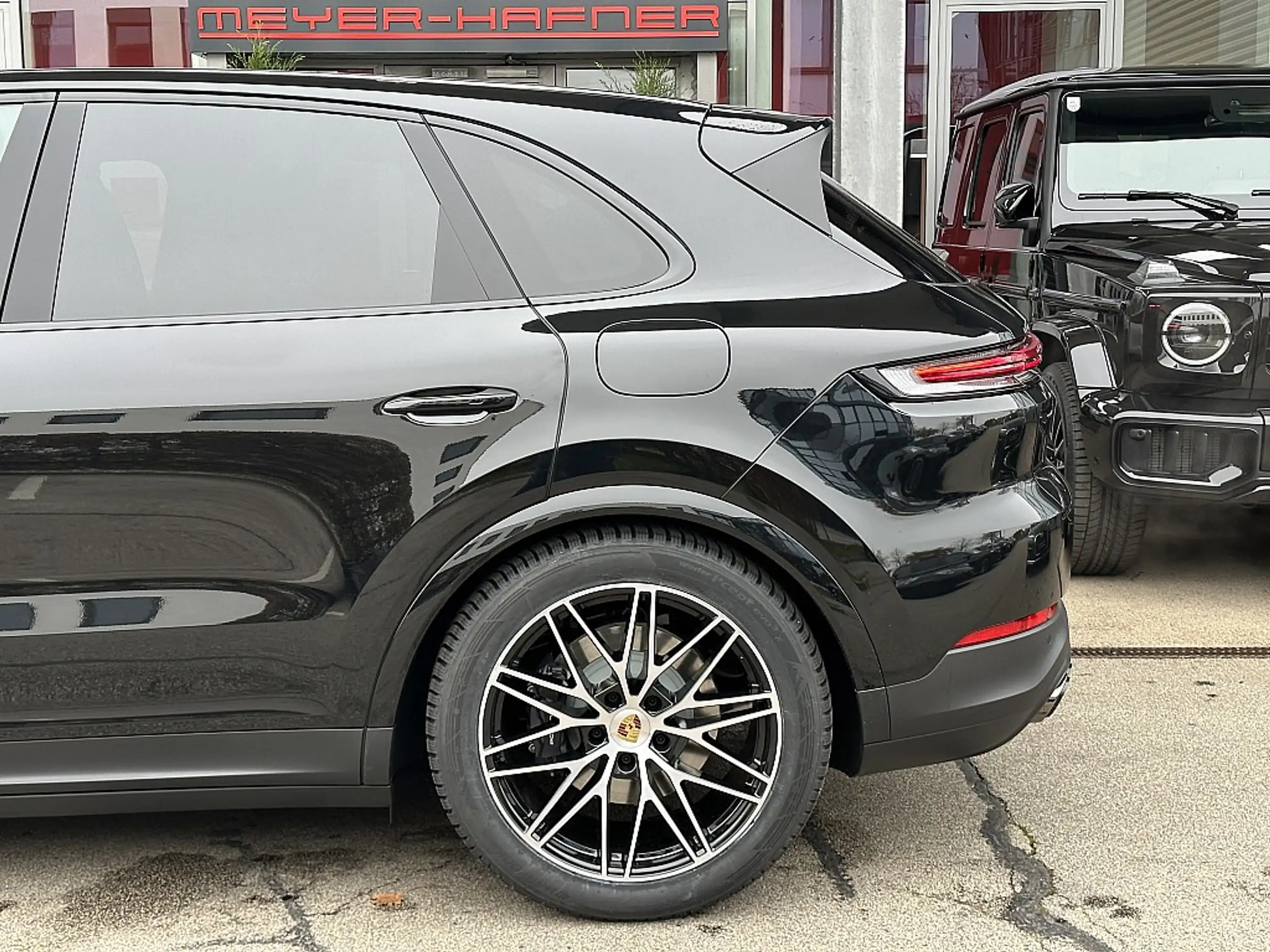 Porsche - Cayenne