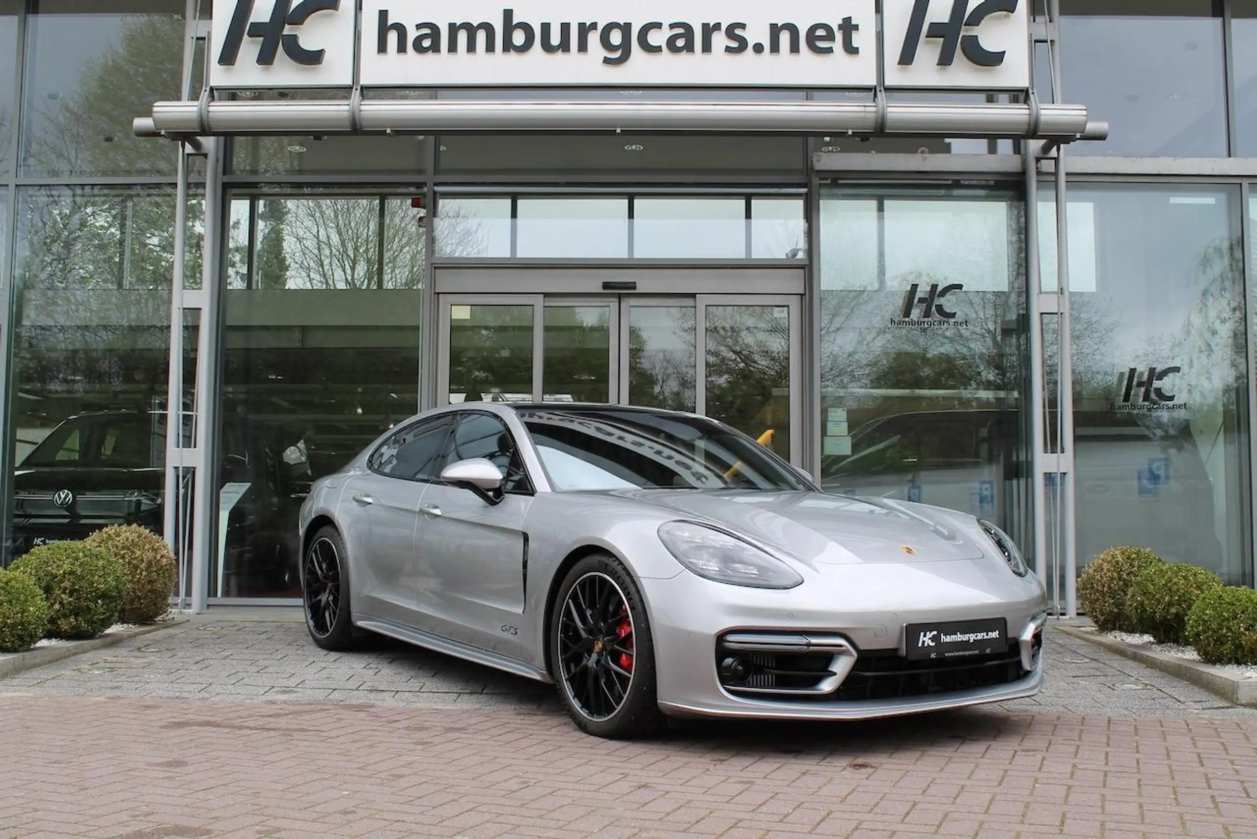 Porsche - Panamera