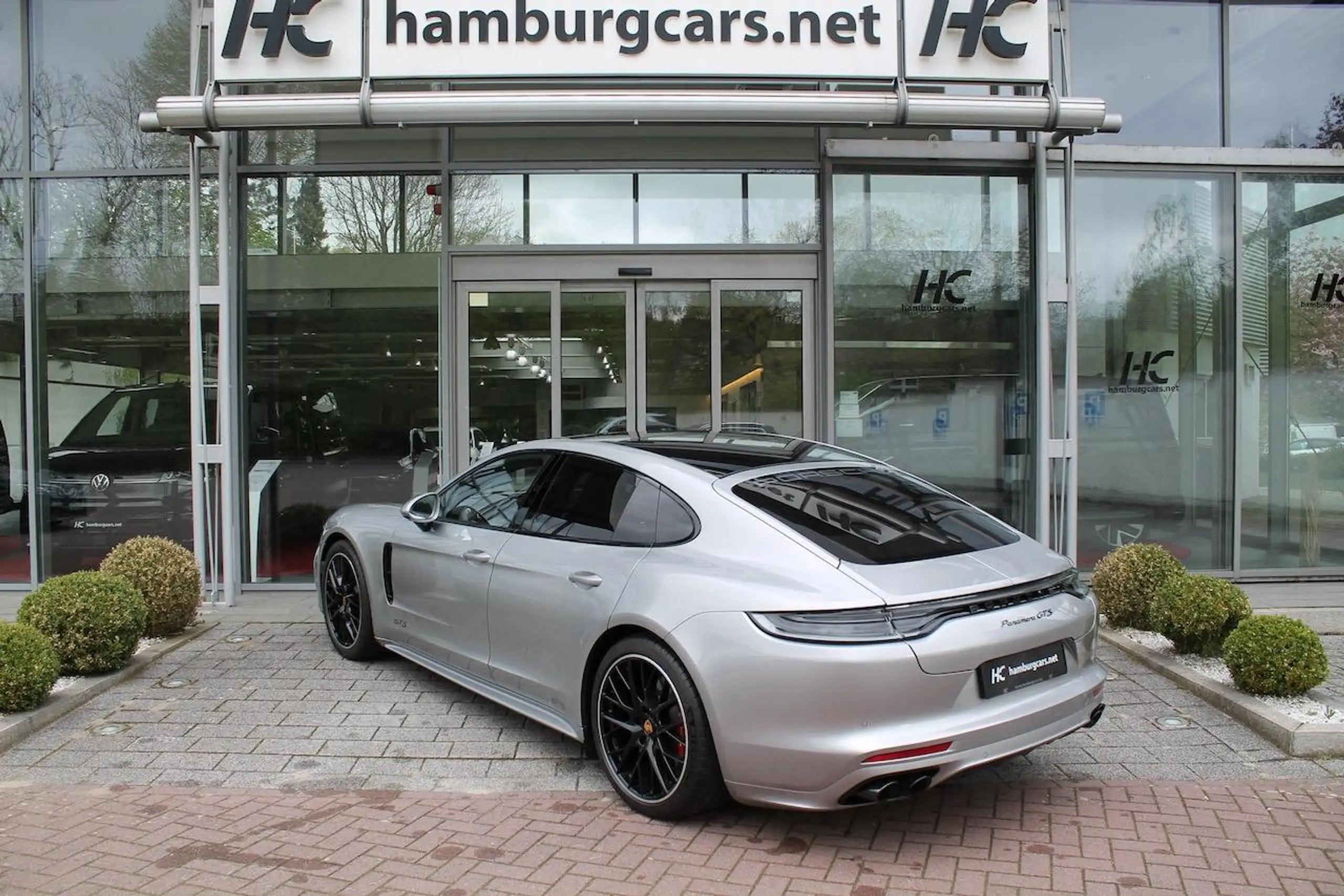 Porsche - Panamera