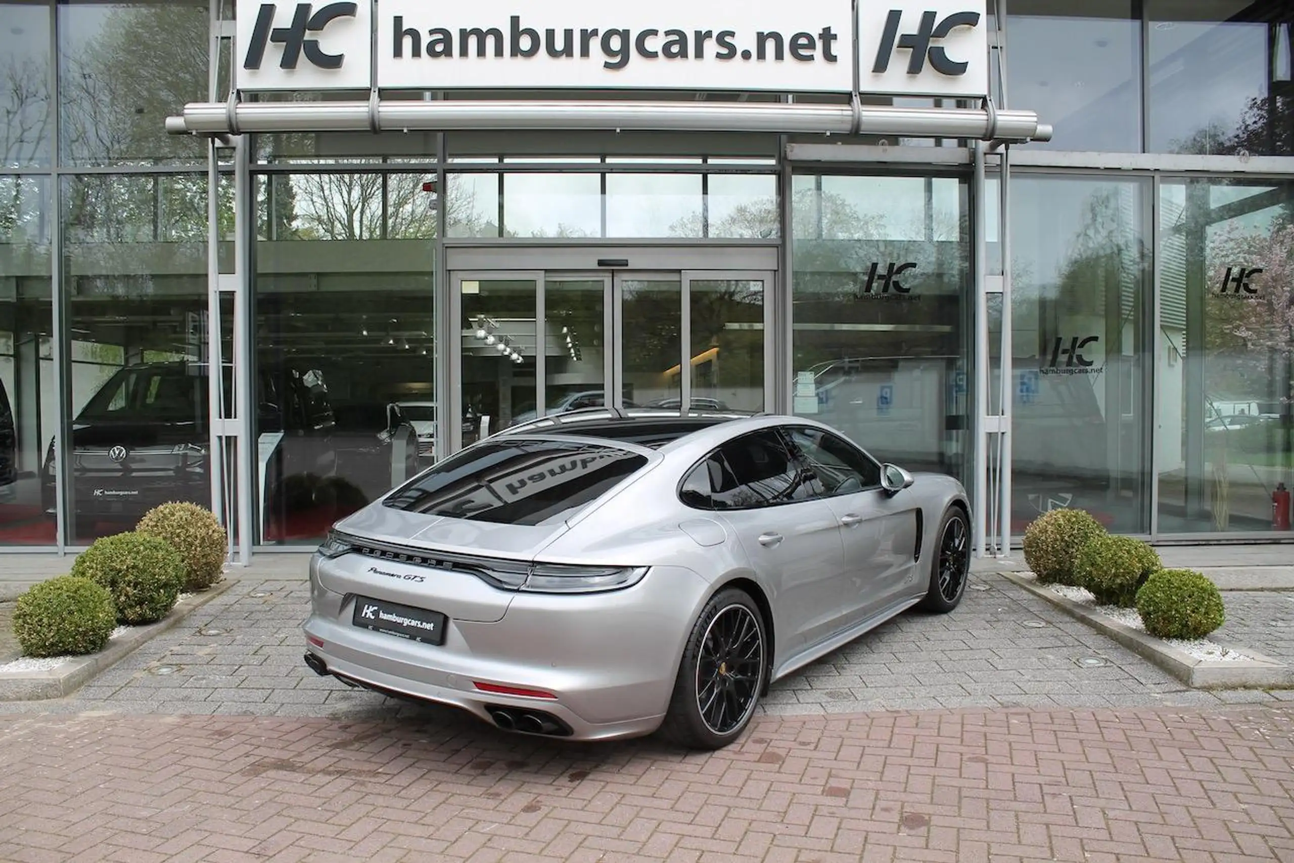 Porsche - Panamera