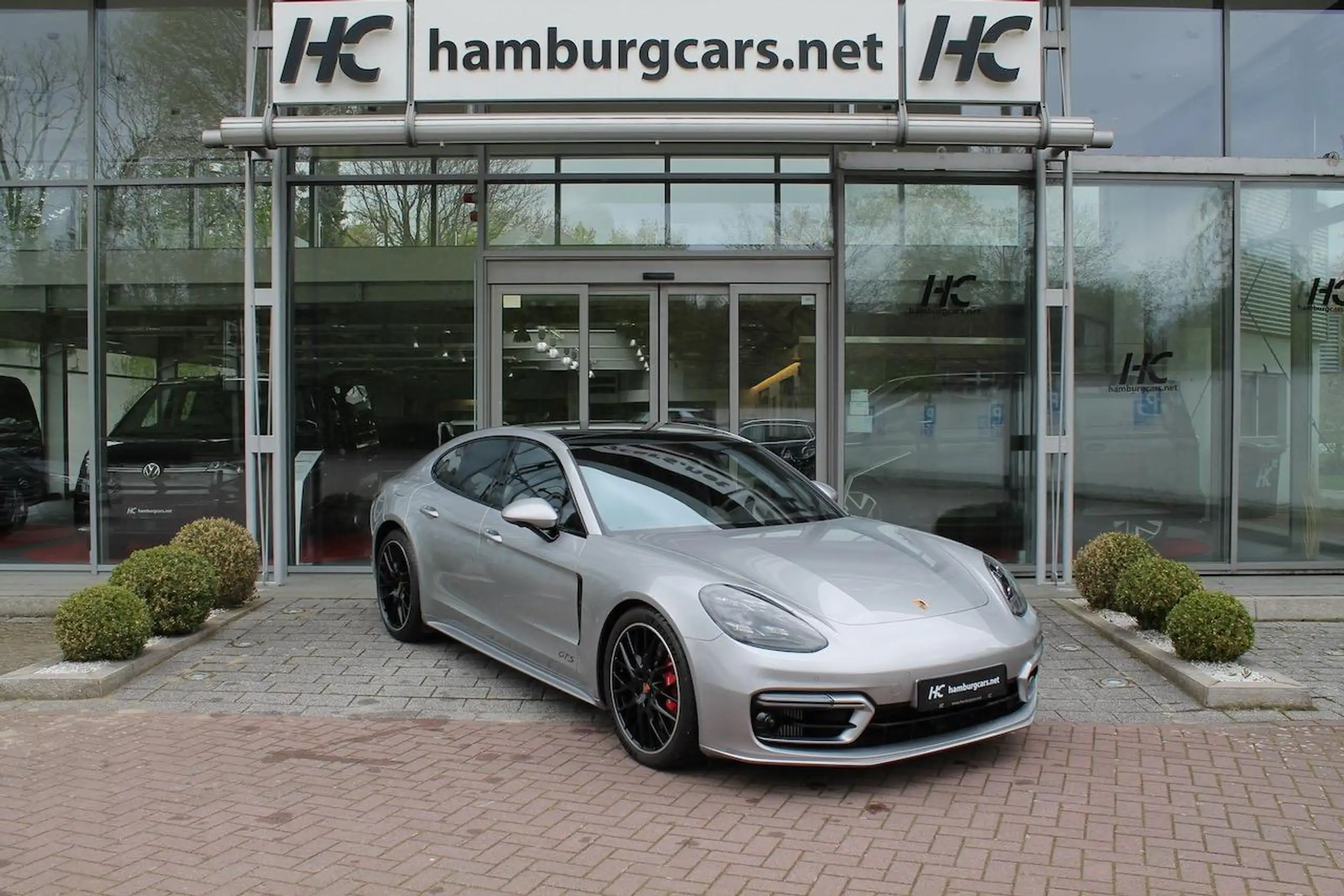 Porsche - Panamera