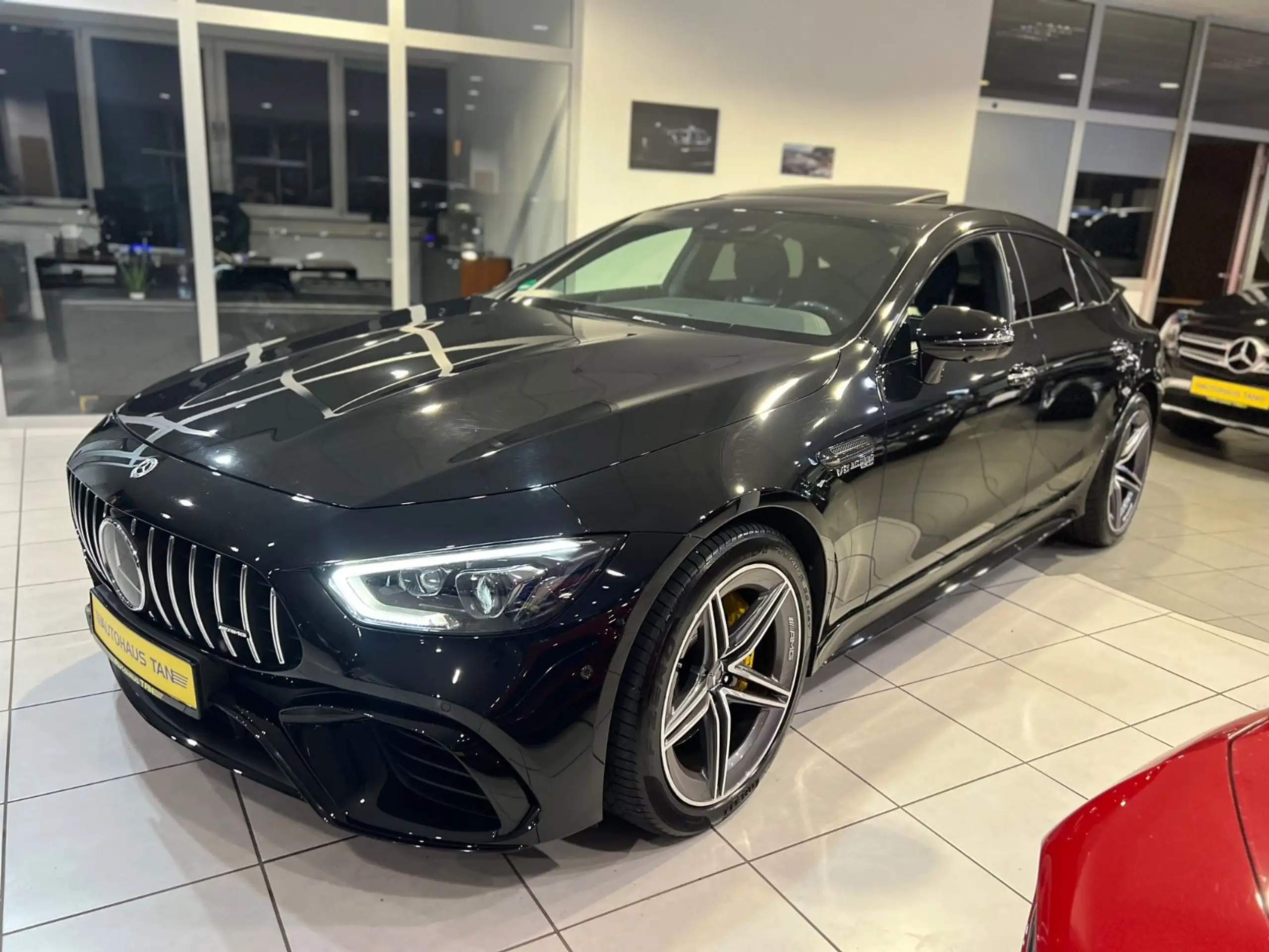 Mercedes-Benz - AMG GT