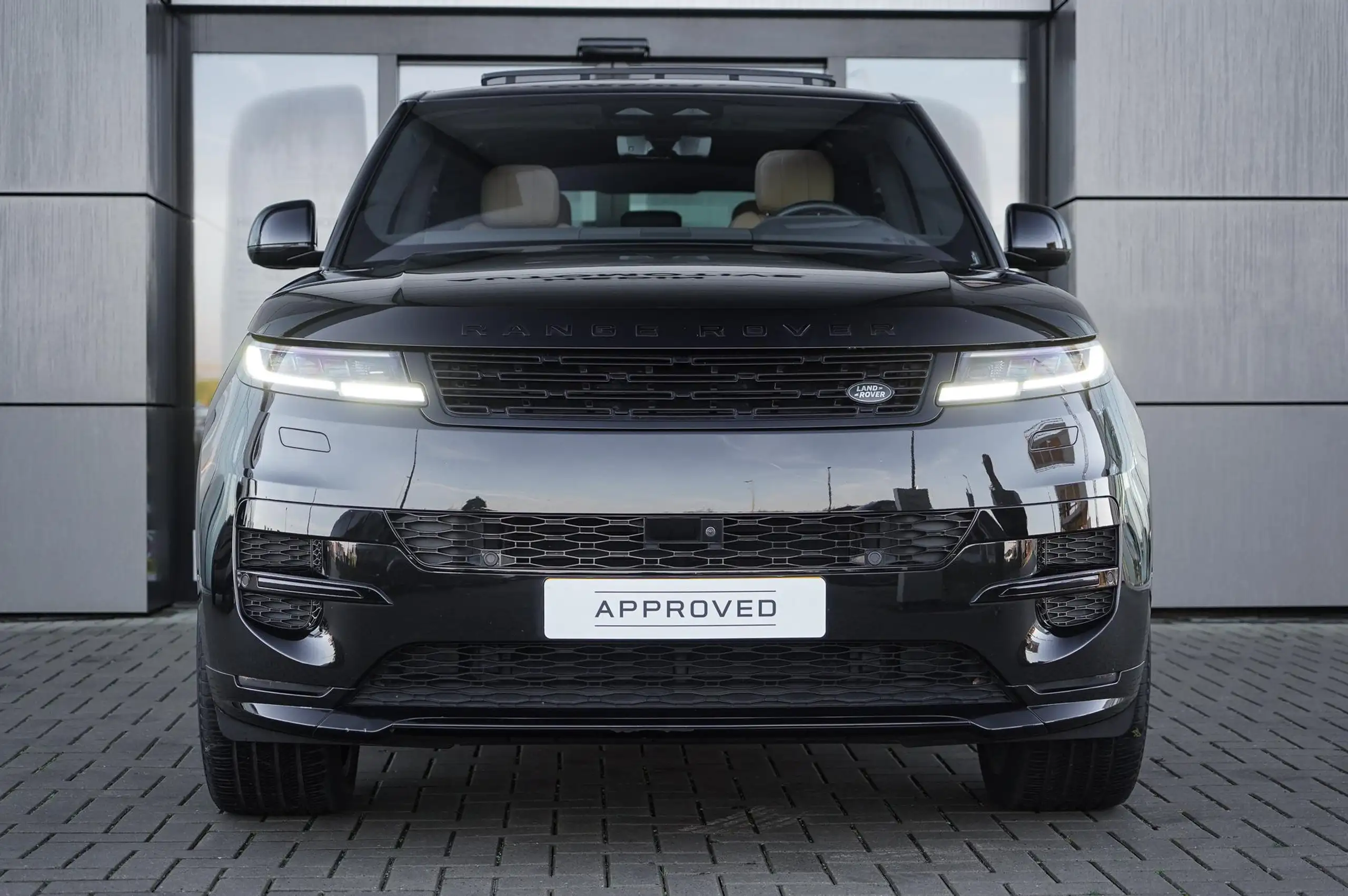 Land Rover - Range Rover Sport