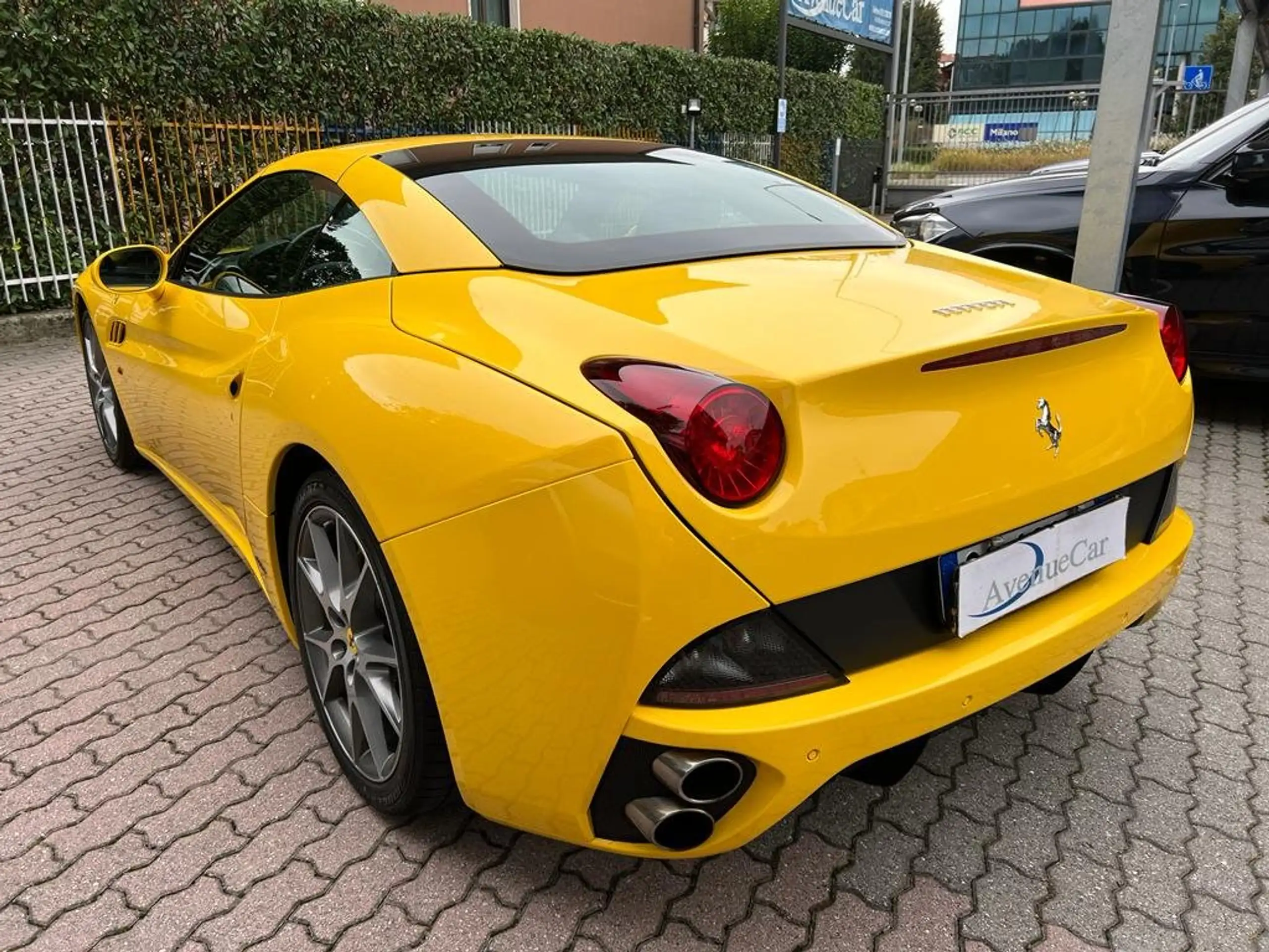 Ferrari - California