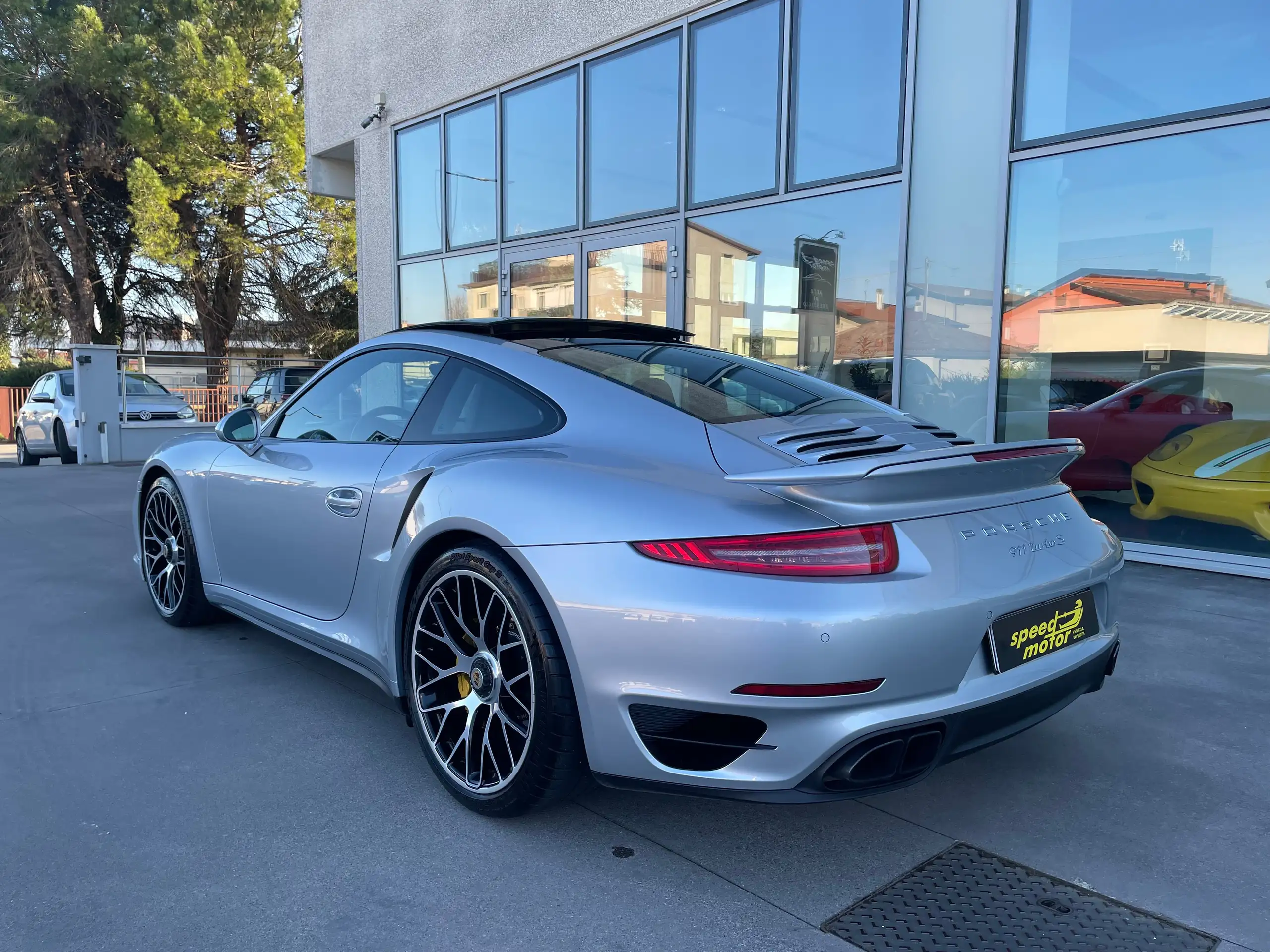 Porsche - 991