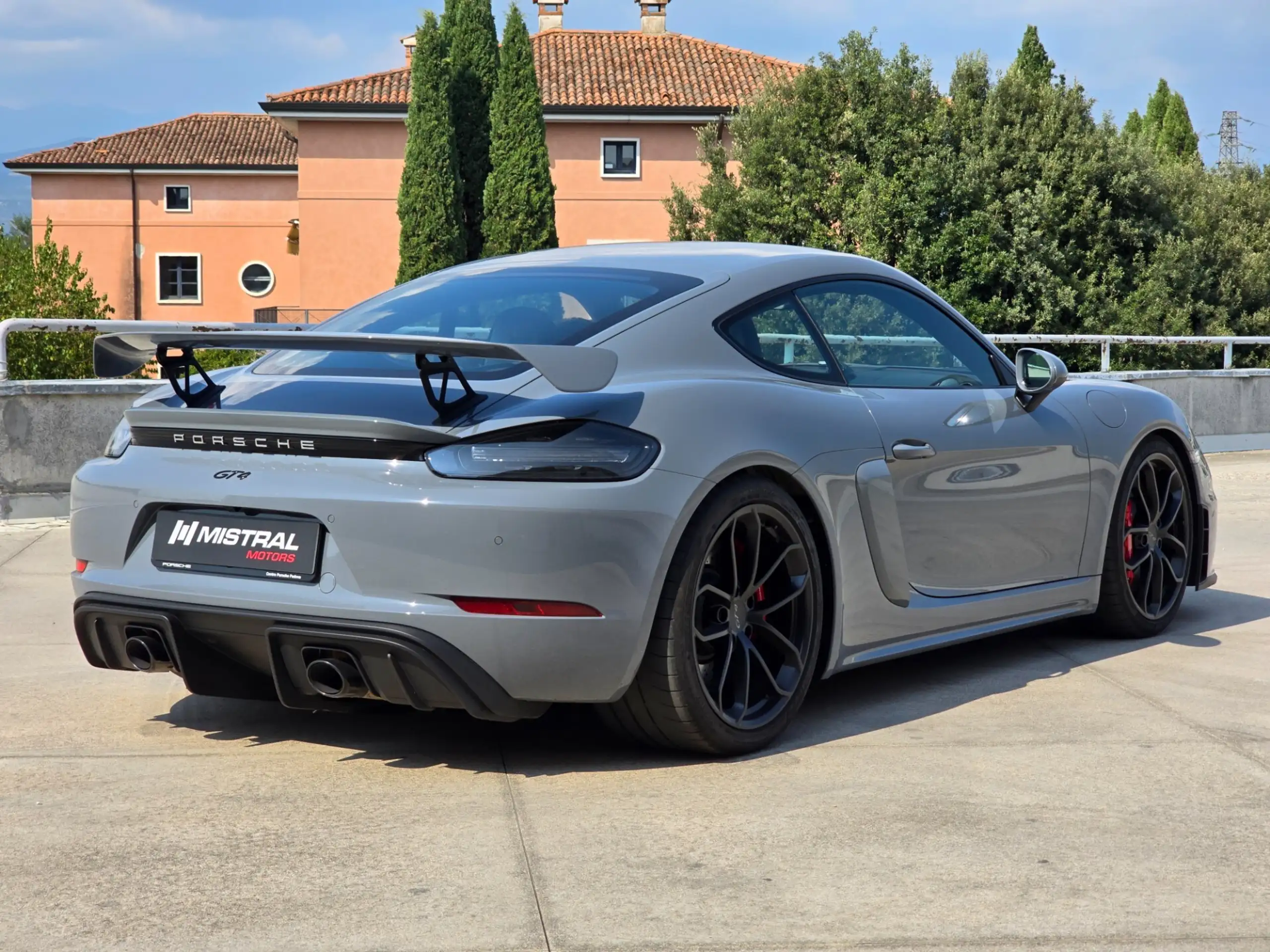 Porsche - Cayman