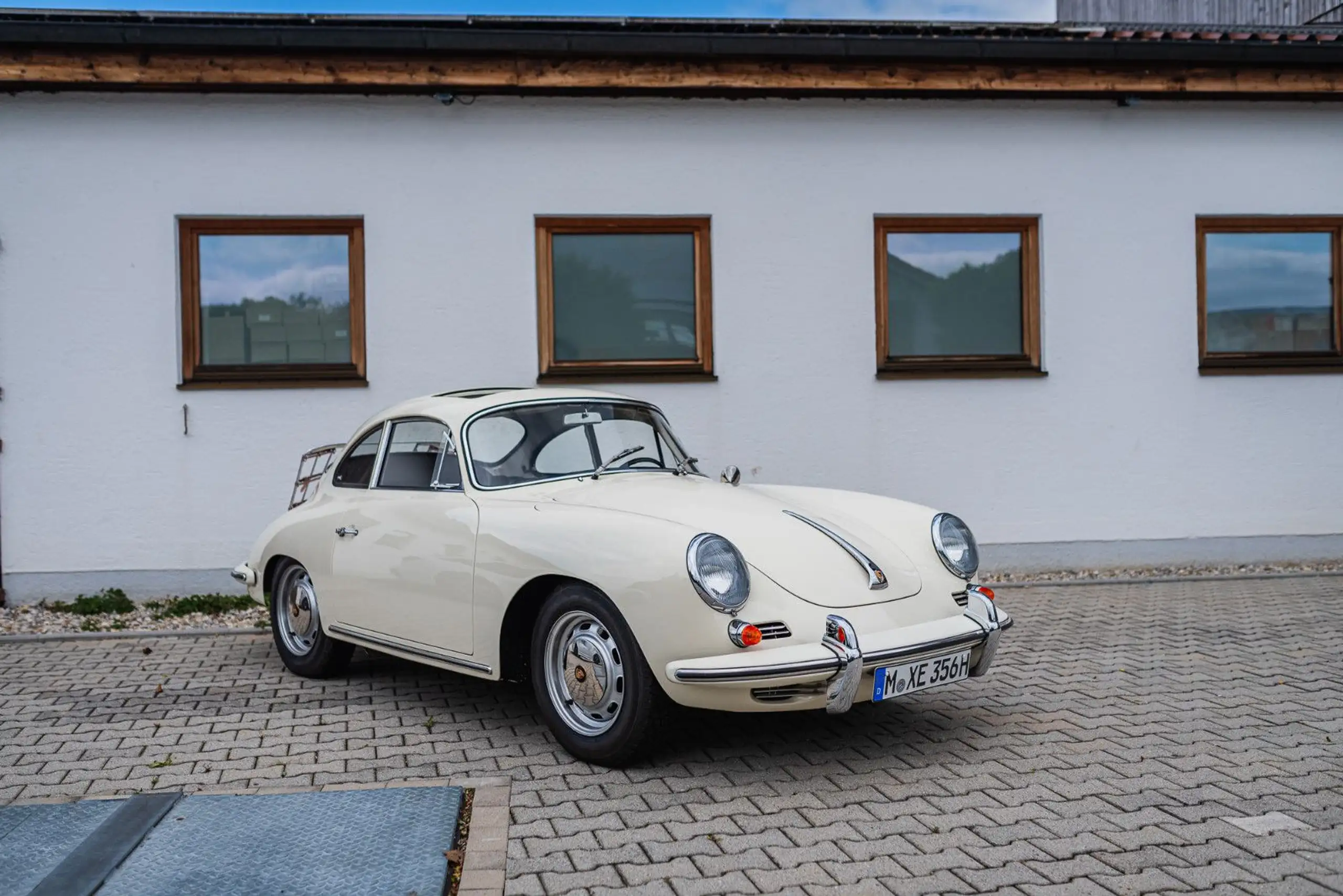 Porsche - 356