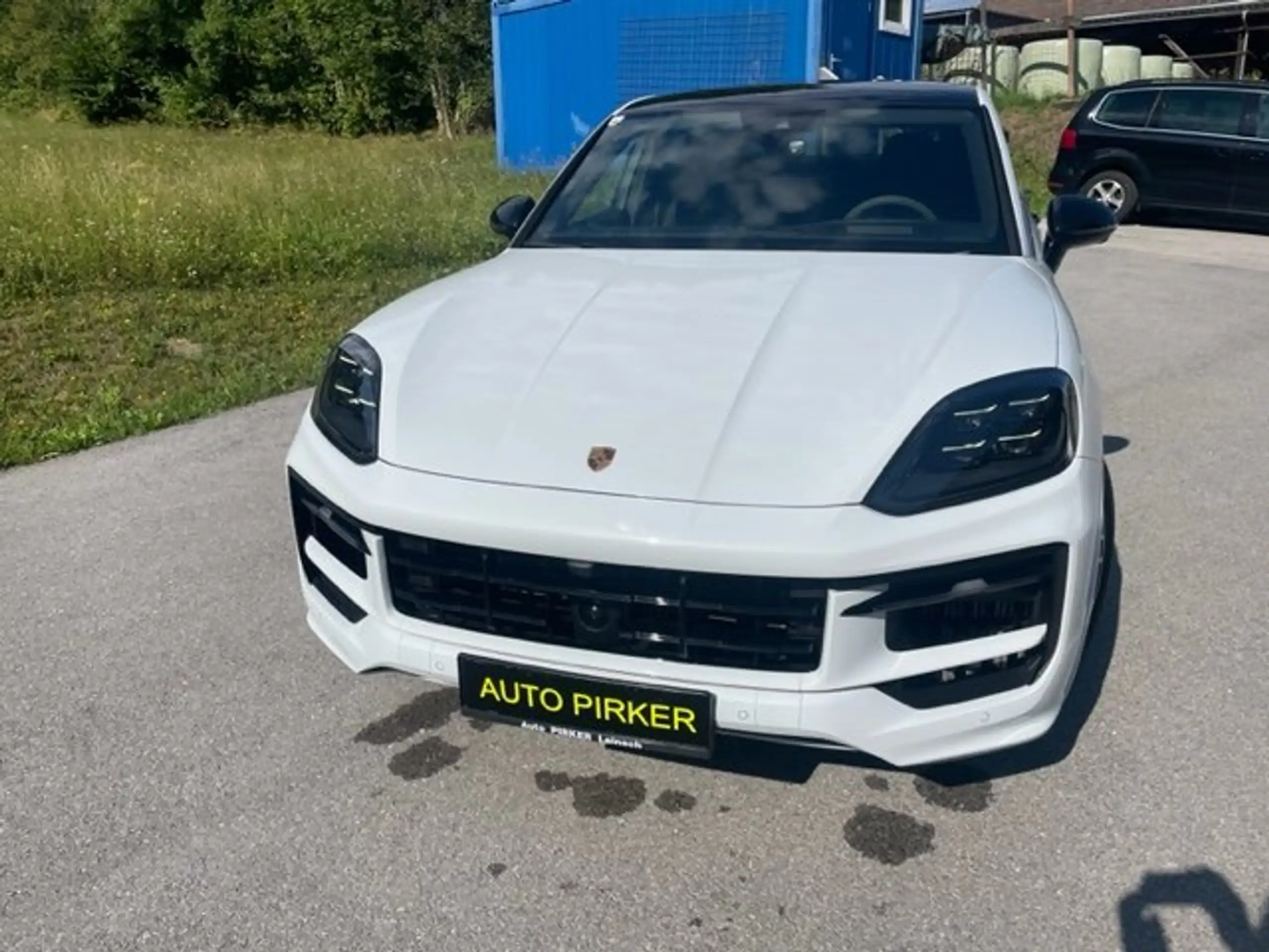 Porsche - Cayenne