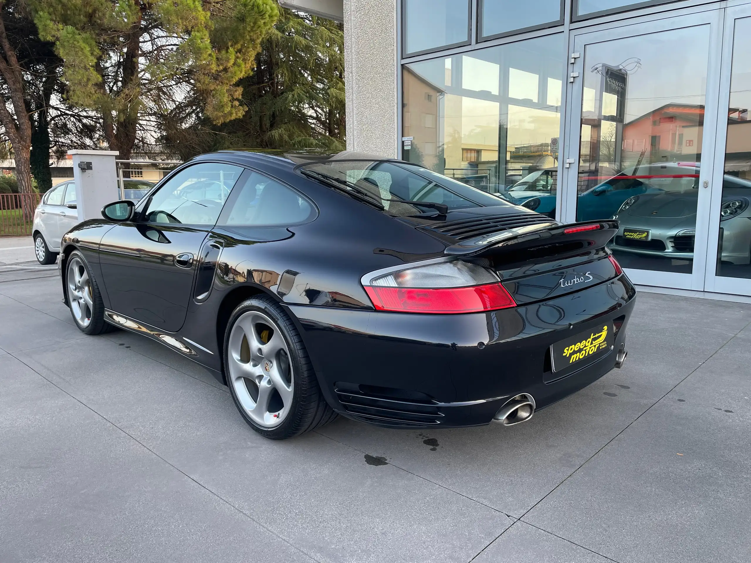 Porsche - 996