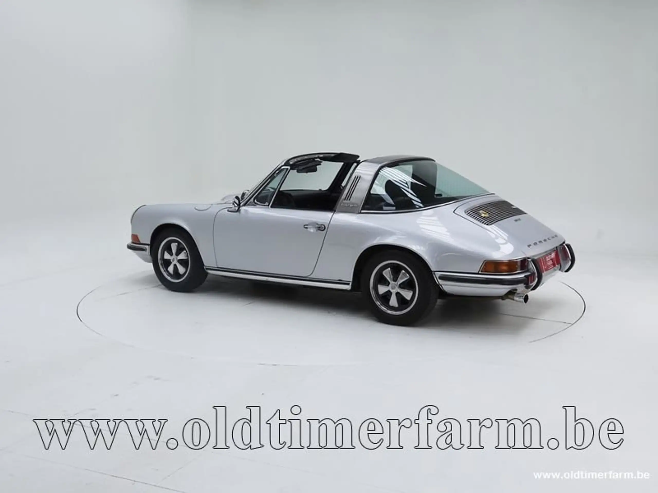 Porsche - 911