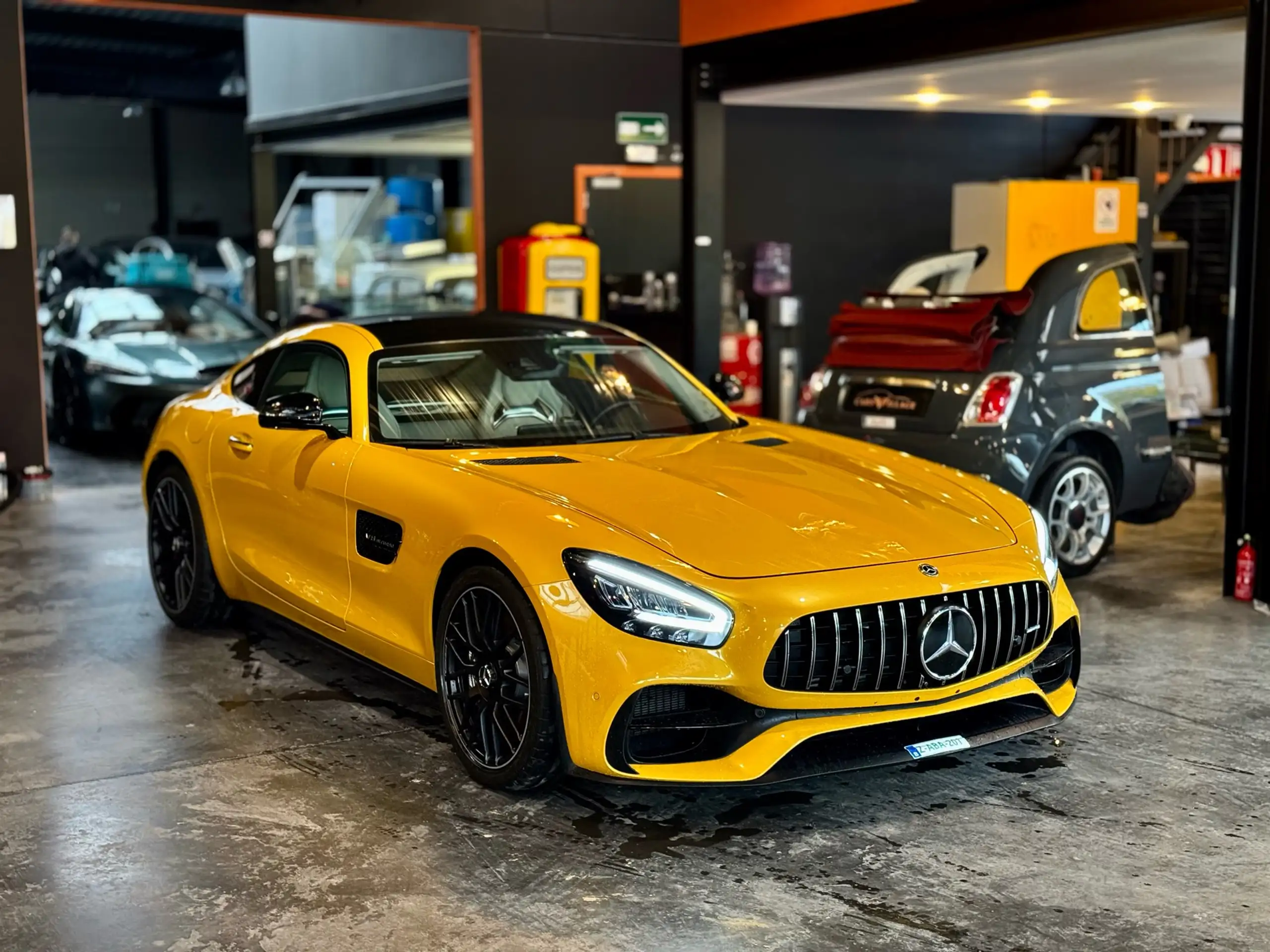 Mercedes-Benz - AMG GT