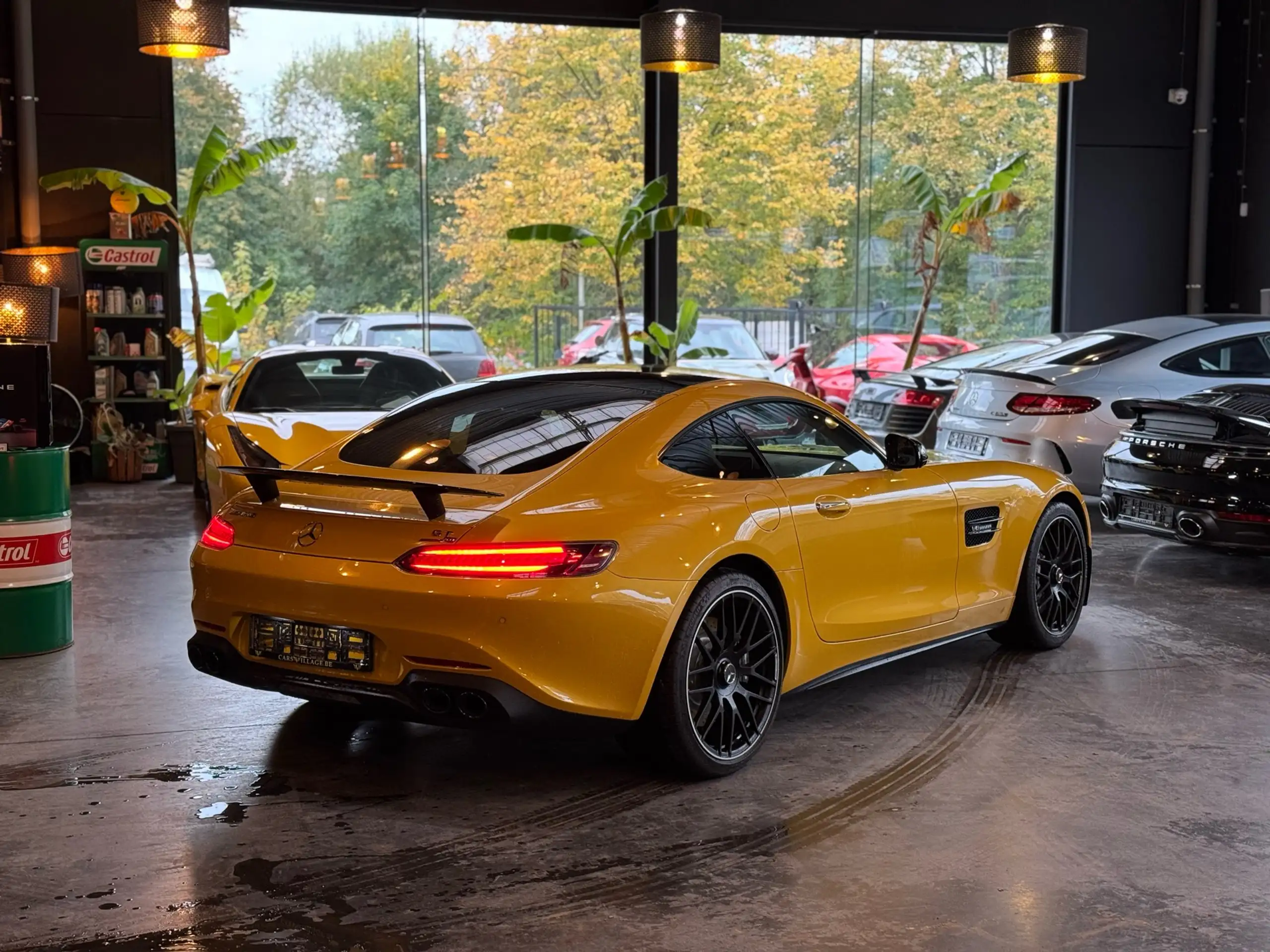 Mercedes-Benz - AMG GT