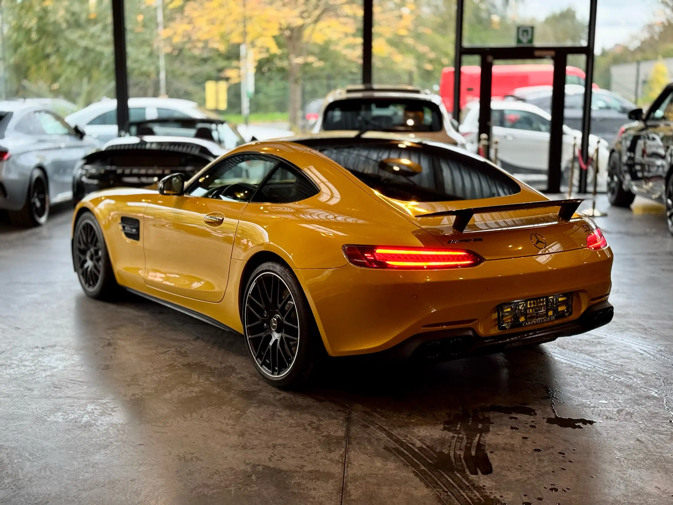 Mercedes-Benz - AMG GT