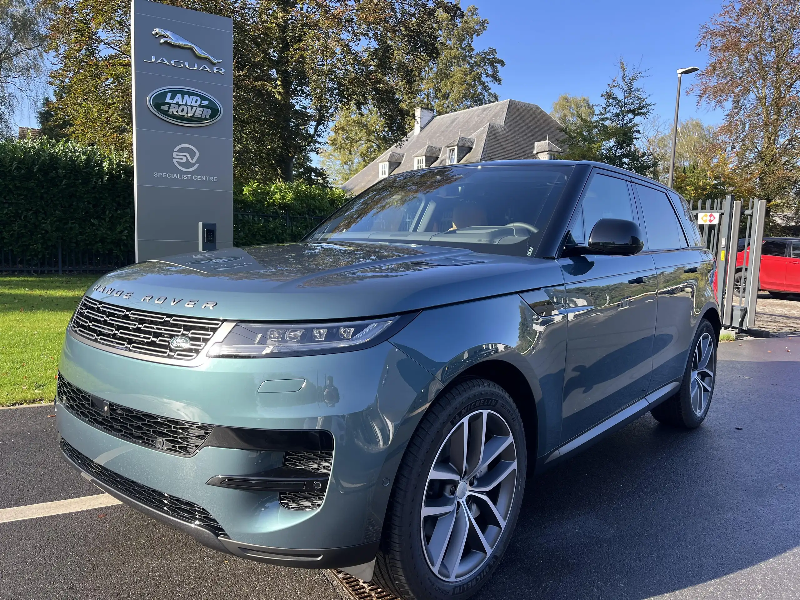 Land Rover - Range Rover Sport