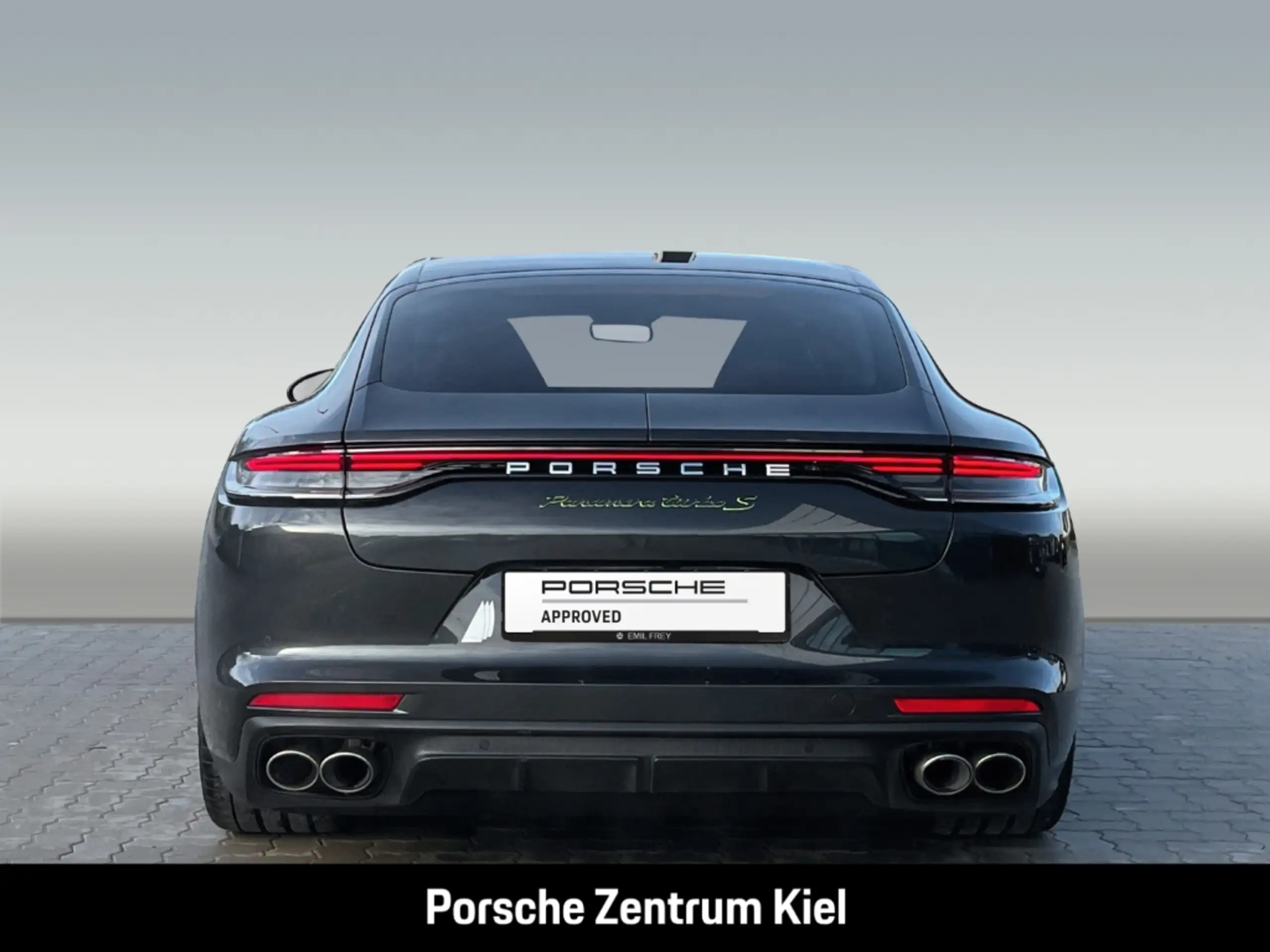 Porsche - Panamera