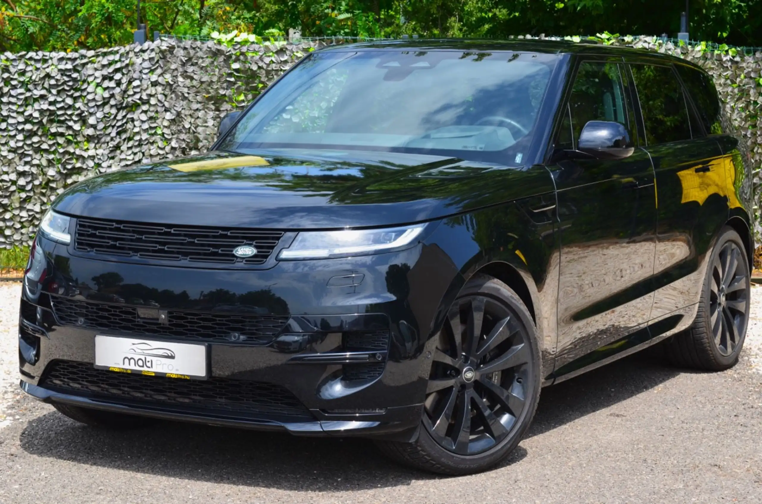 Land Rover - Range Rover Sport