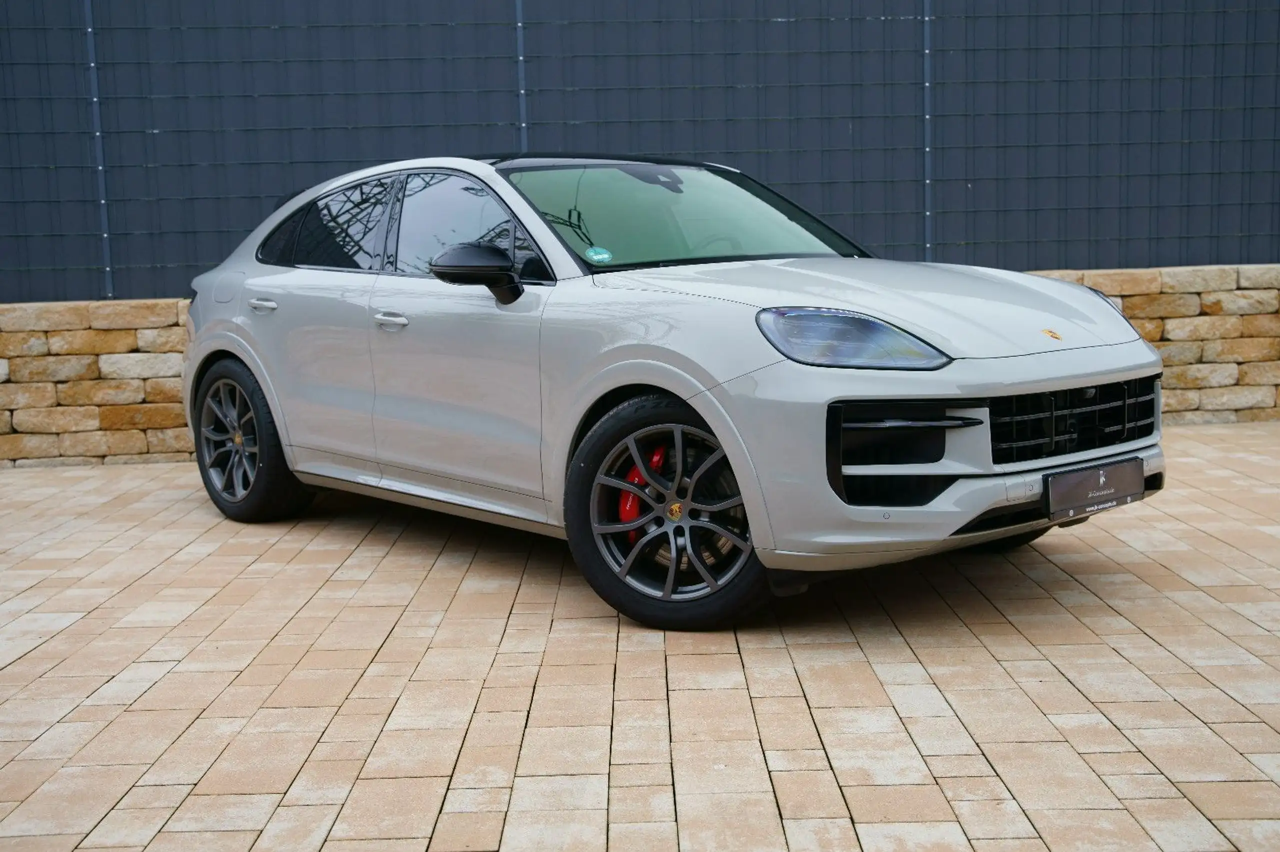 Porsche - Cayenne