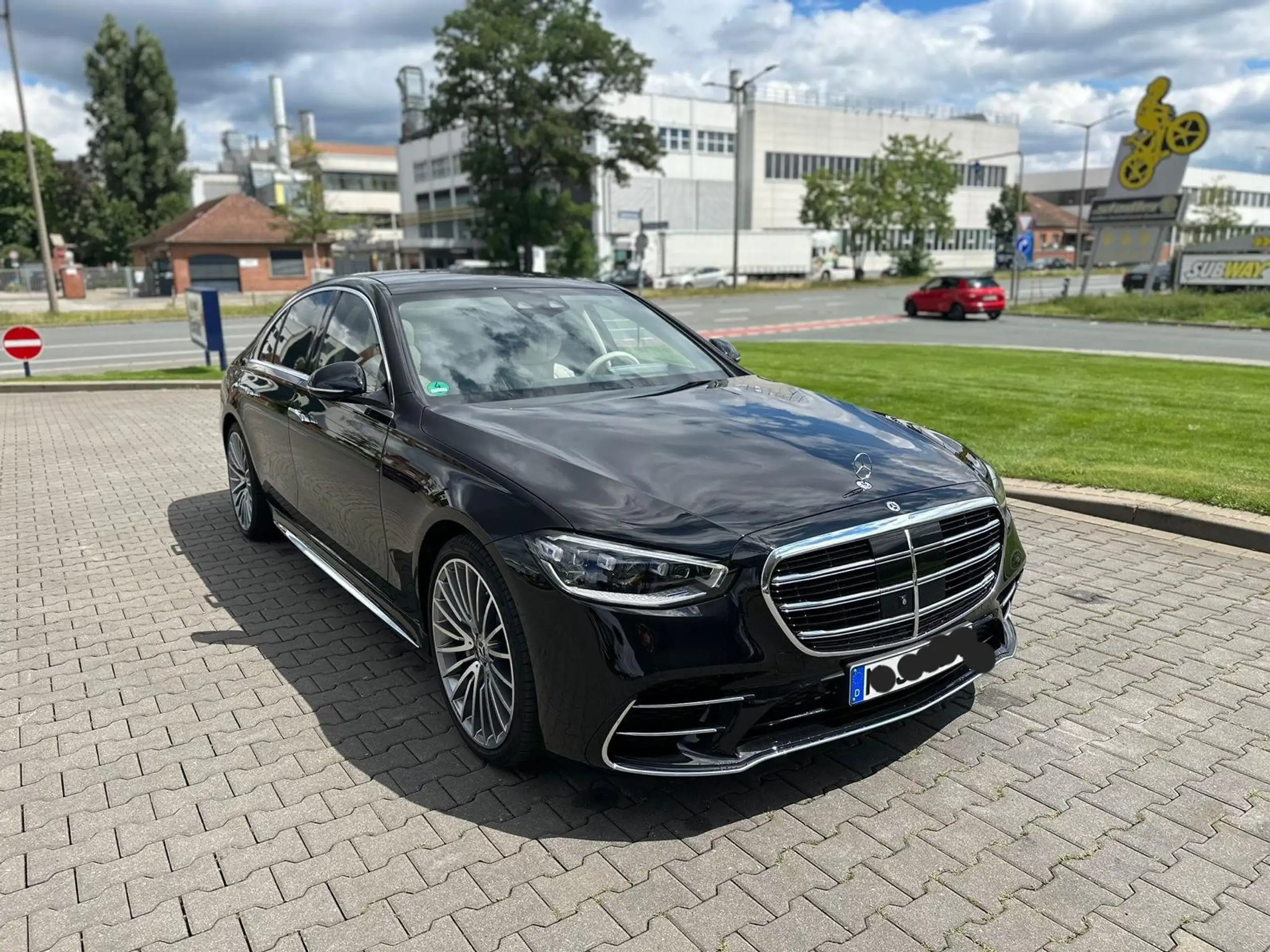 Mercedes-Benz - S 400