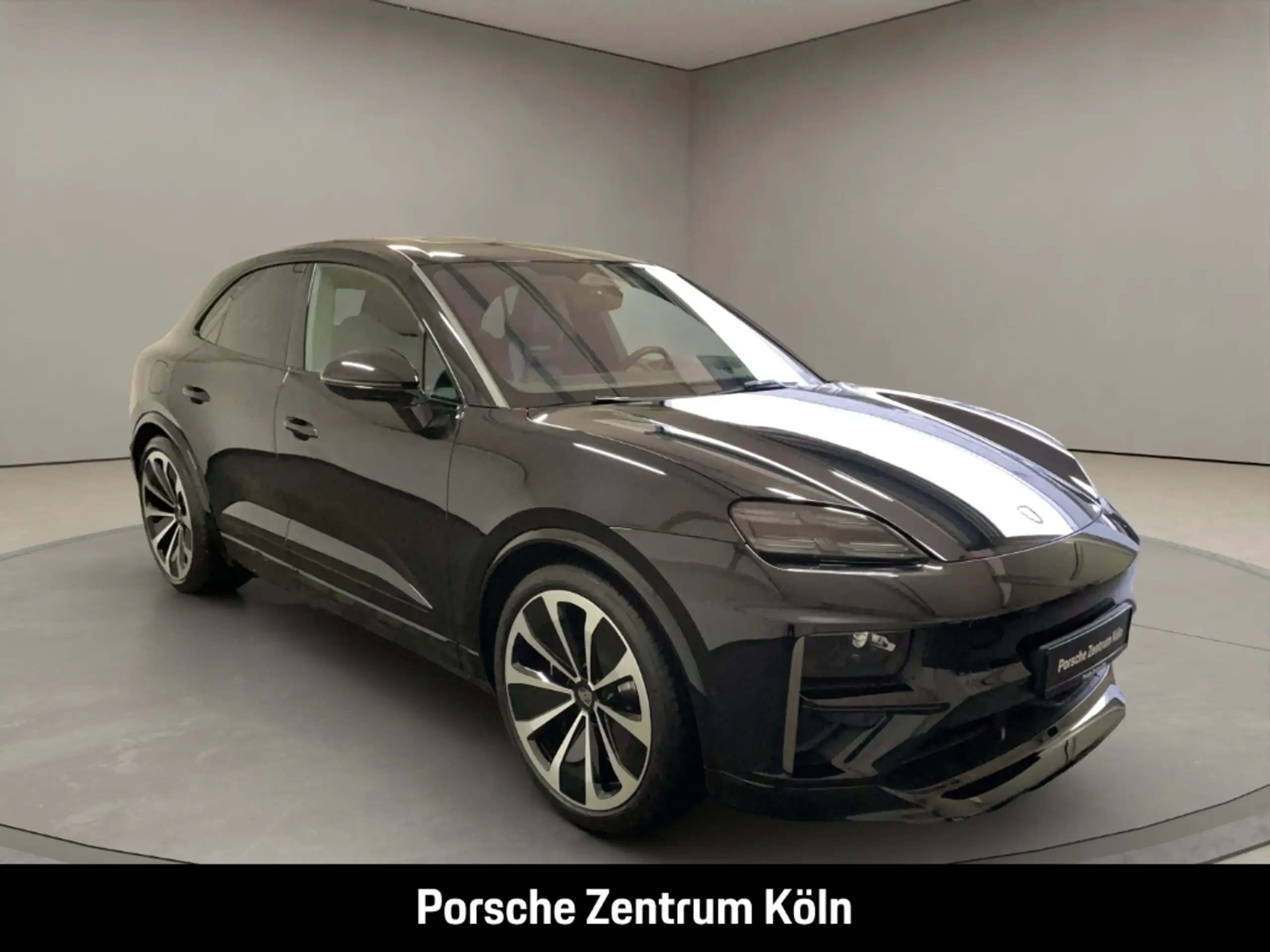 Porsche - Macan