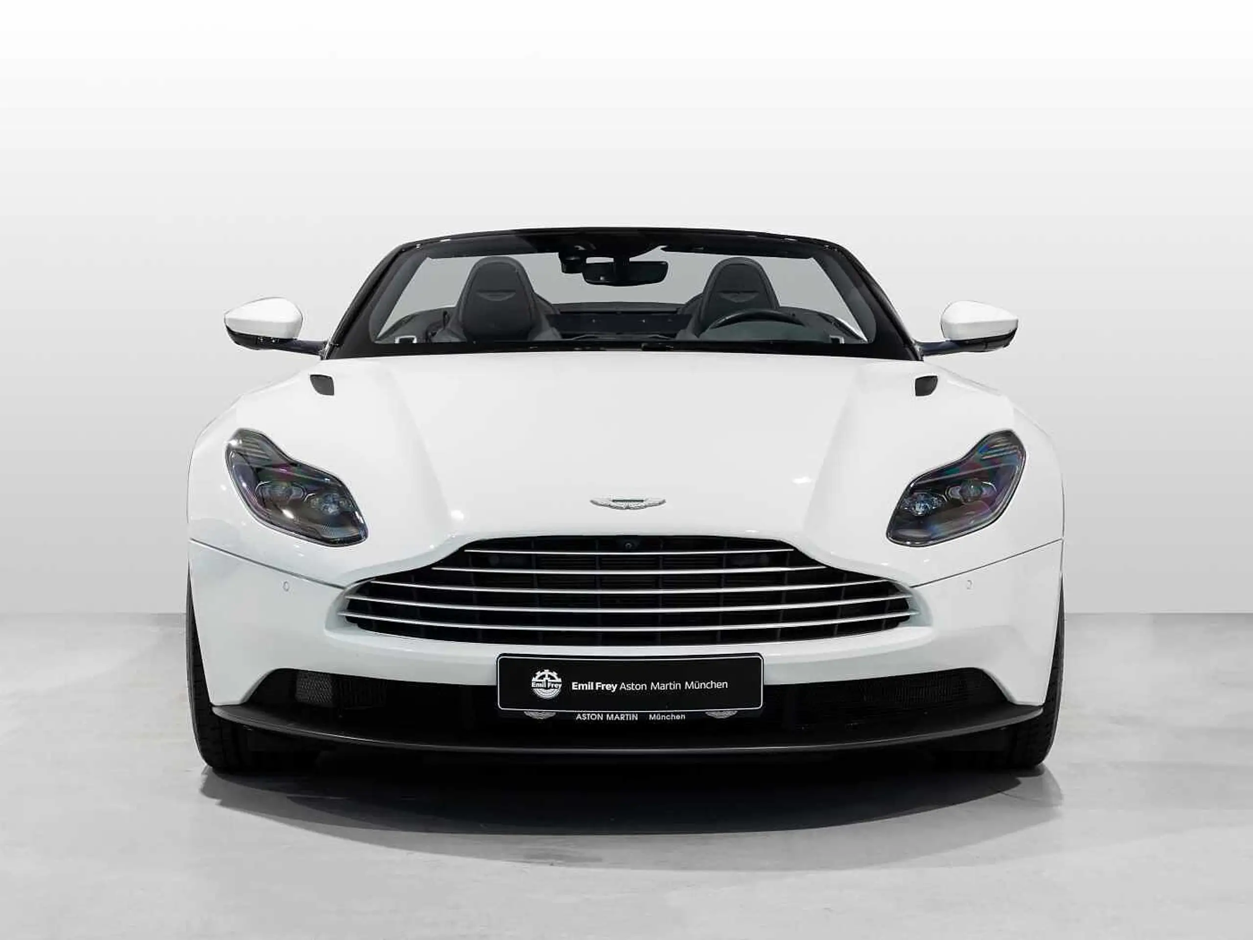 Aston Martin - DB11