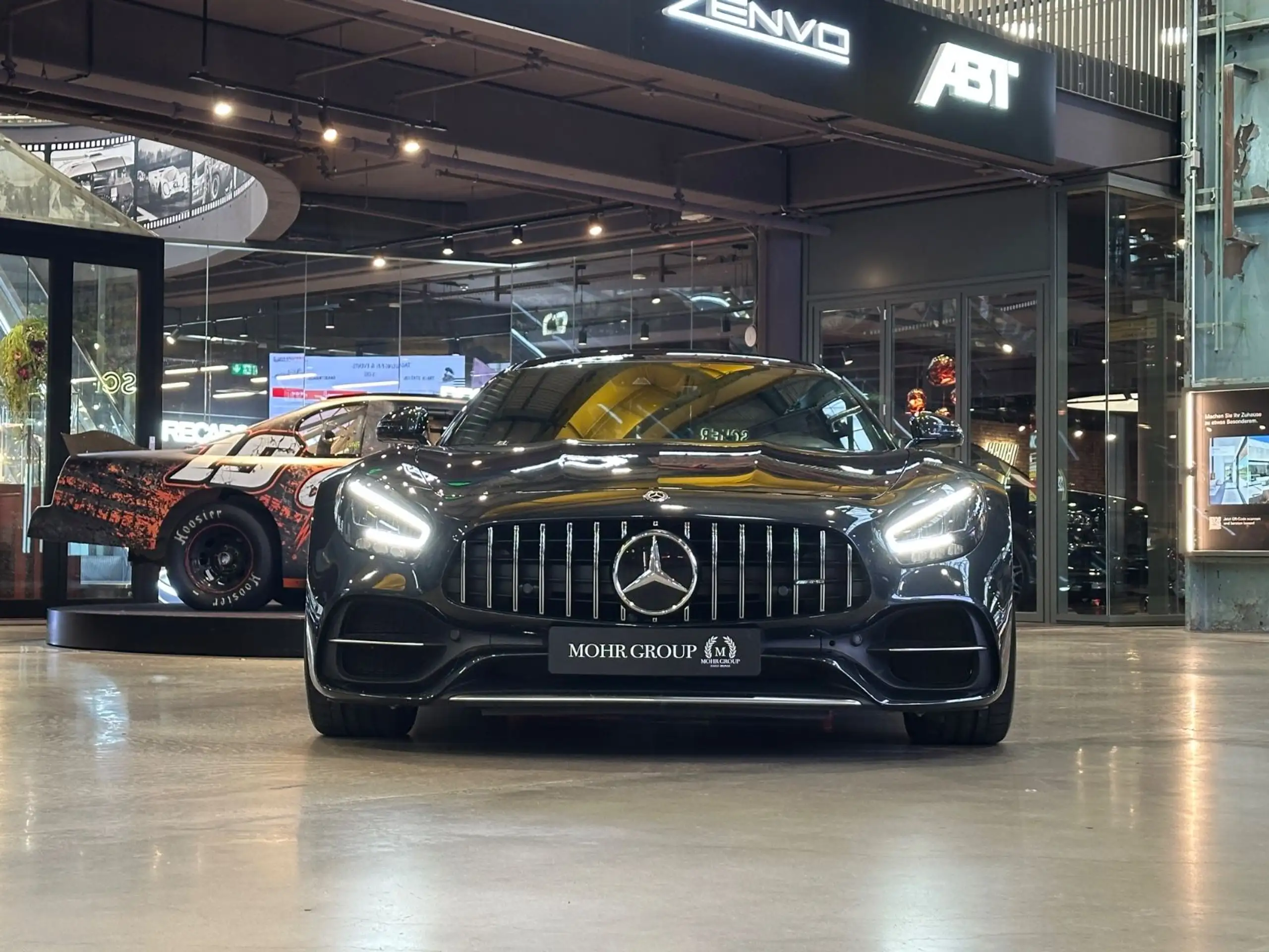 Mercedes-Benz - AMG GT