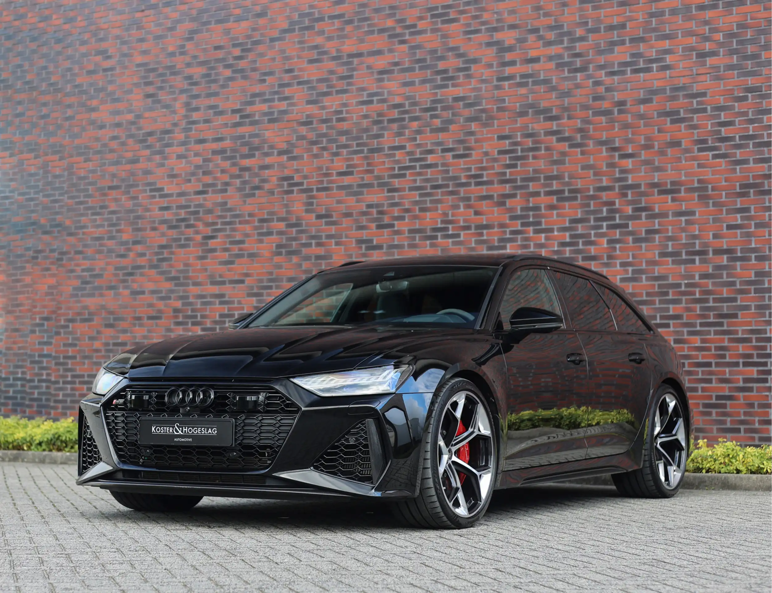 Audi - RS6