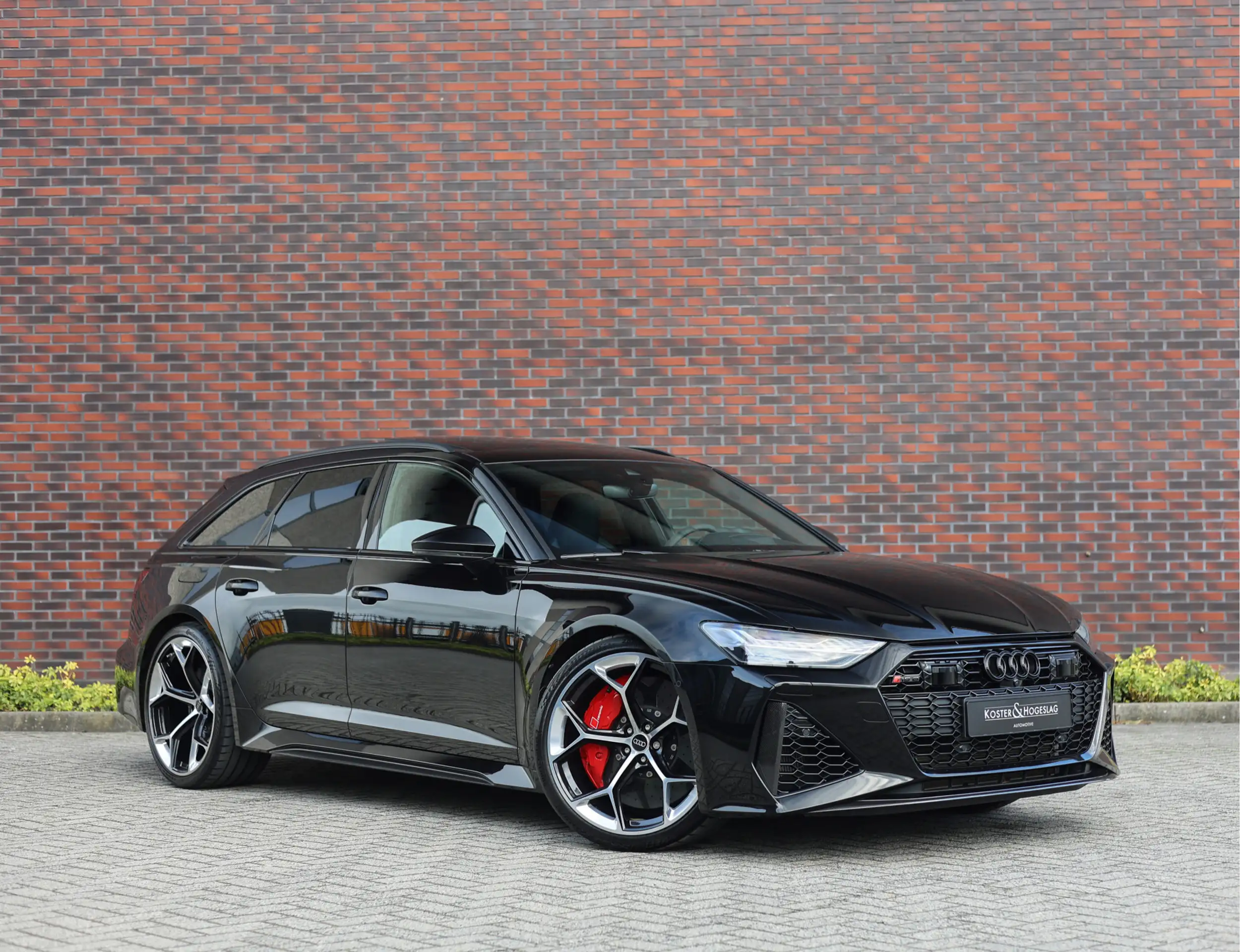 Audi - RS6